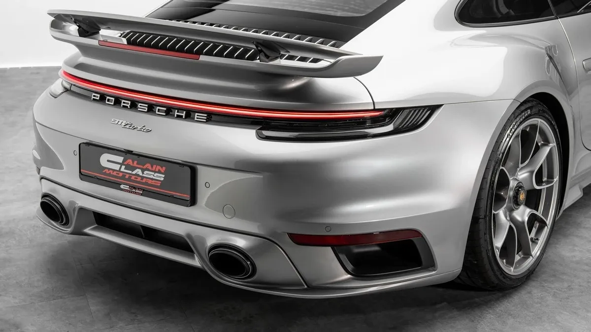 2025 Porsche 911 Turbo angeboten von einem Fachhändler in Dubai, Vereinigte Arabische Emirate, Foto 24 von 25
