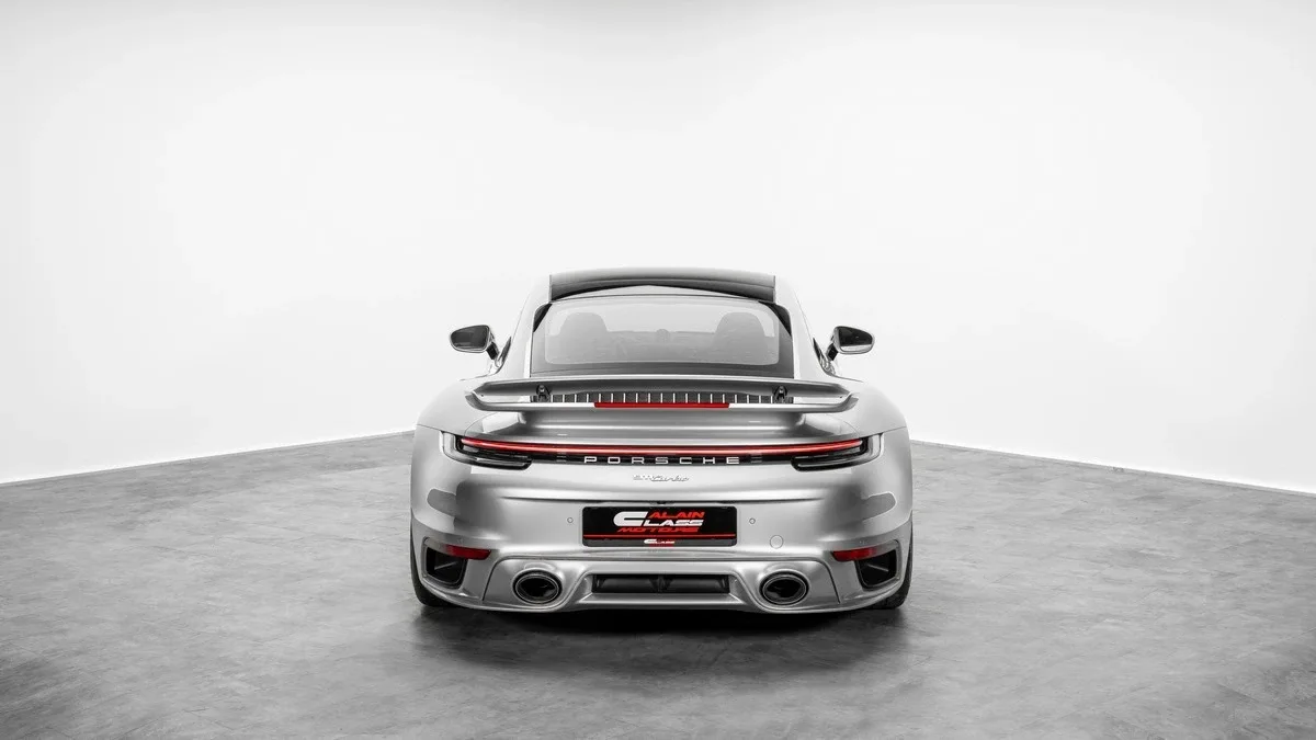 2025 Porsche 911 Turbo angeboten von einem Fachhändler in Dubai, Vereinigte Arabische Emirate, Foto 25 von 25