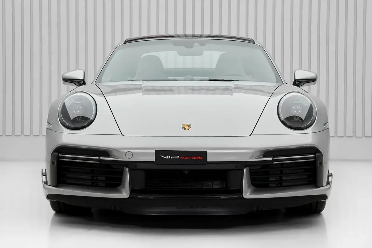 2025 Porsche 911 Turbo S, 2/11
