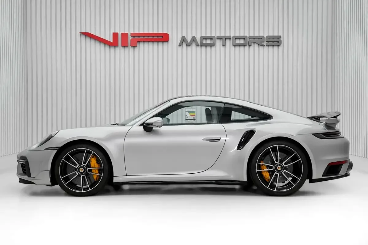 2025 Porsche 911 Turbo S, 7/11