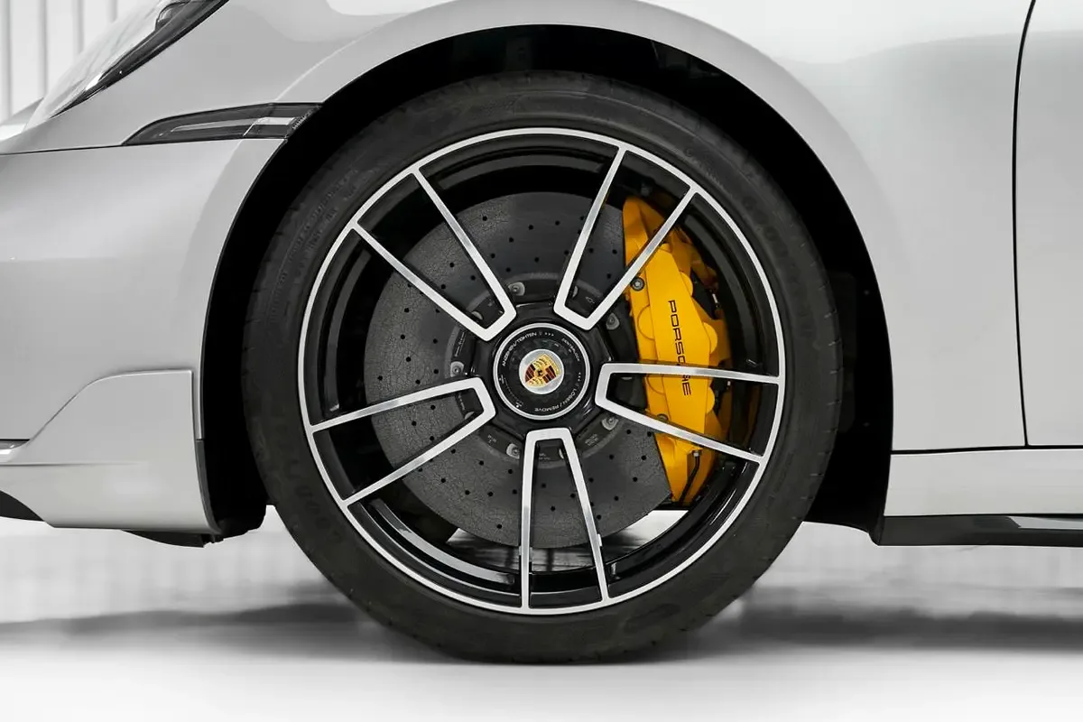 2025 Porsche 911 Turbo S, 11/11