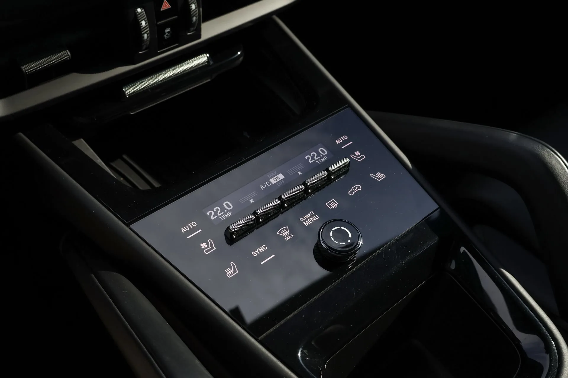 2025 Porsche Cayenne, 15/17