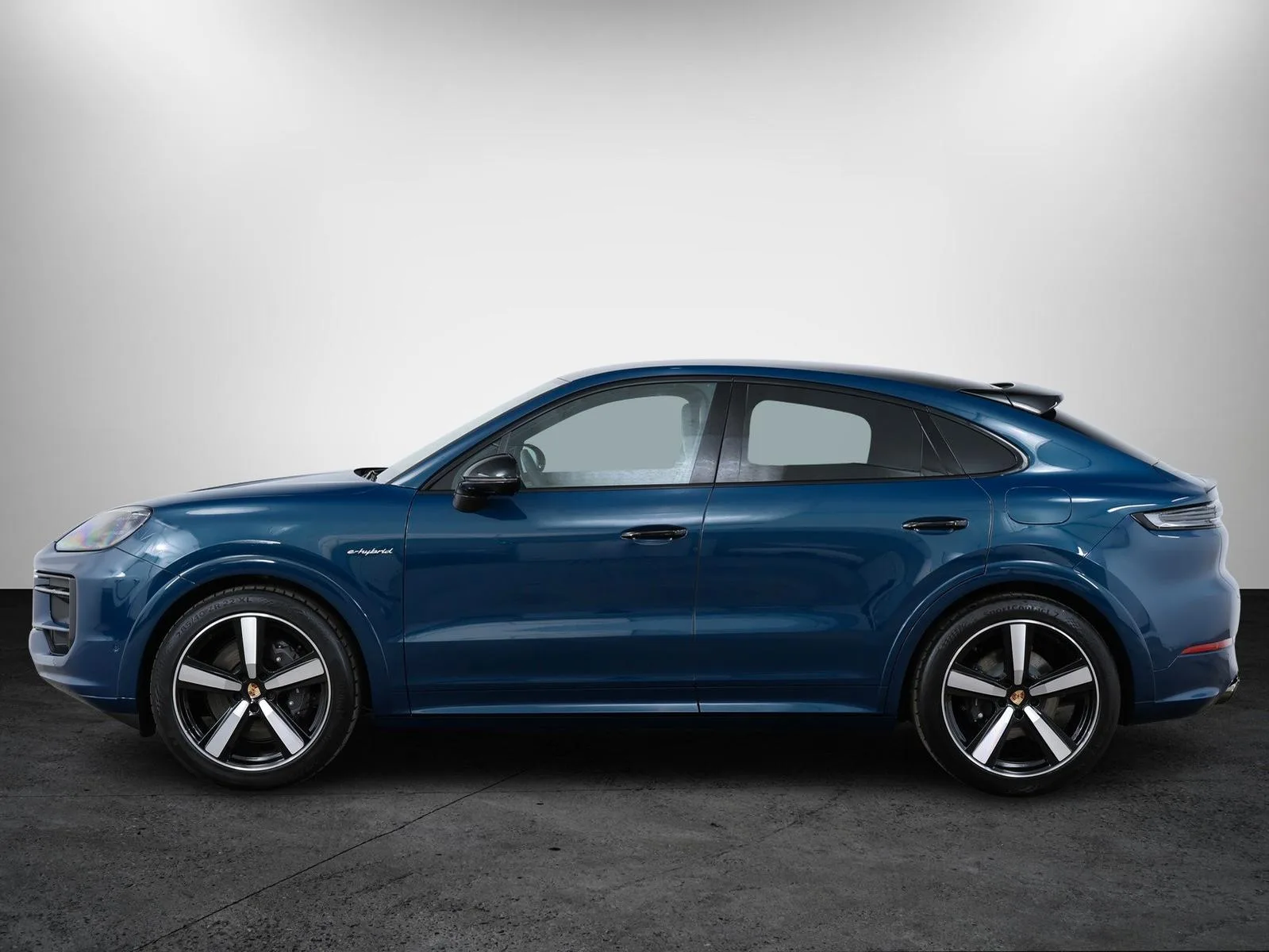 2025 Porsche Cayenne E-Hybrid Coupé, 7/30