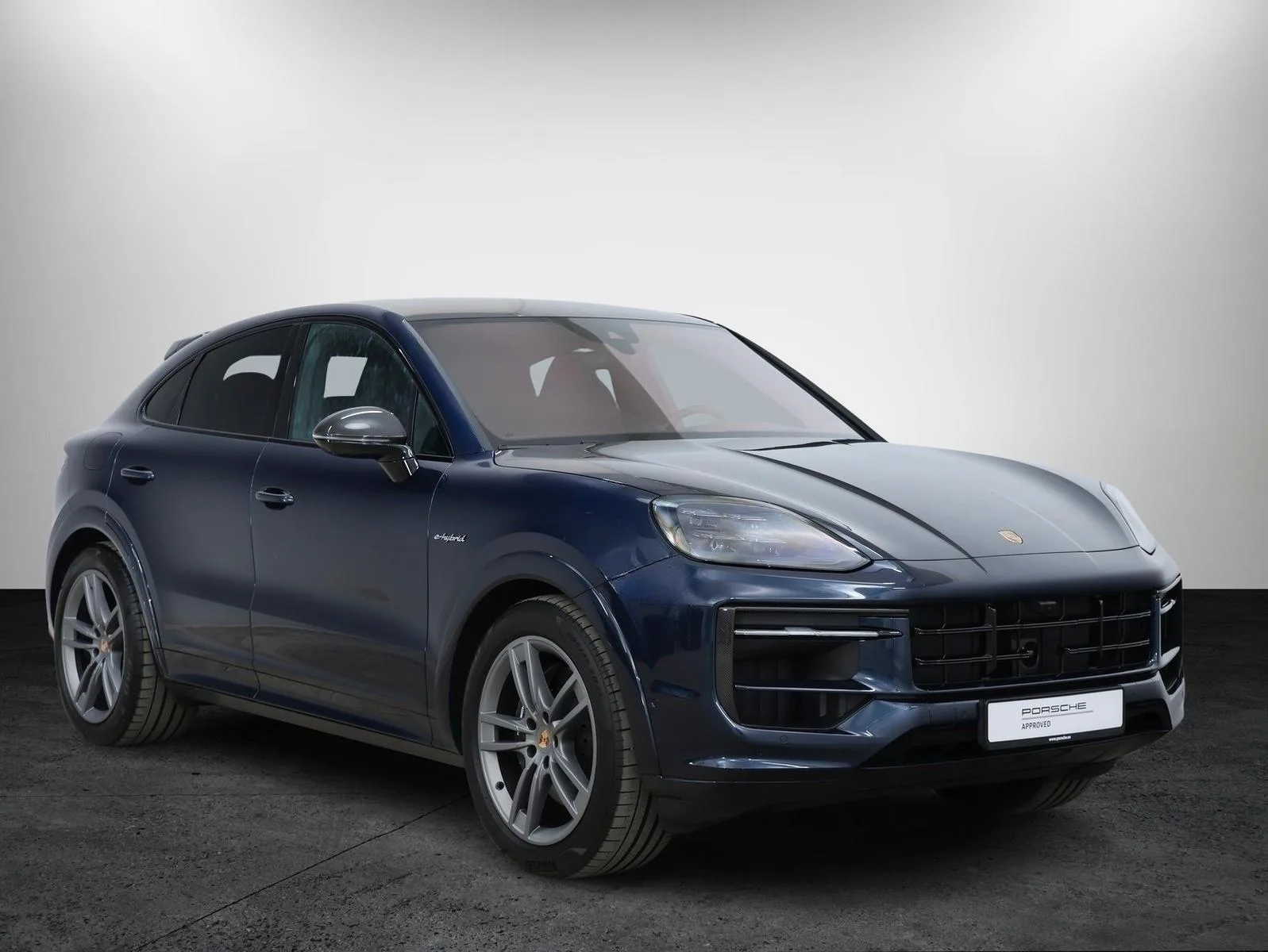 2025 Porsche Cayenne E-Hybrid Coupé, 3/30