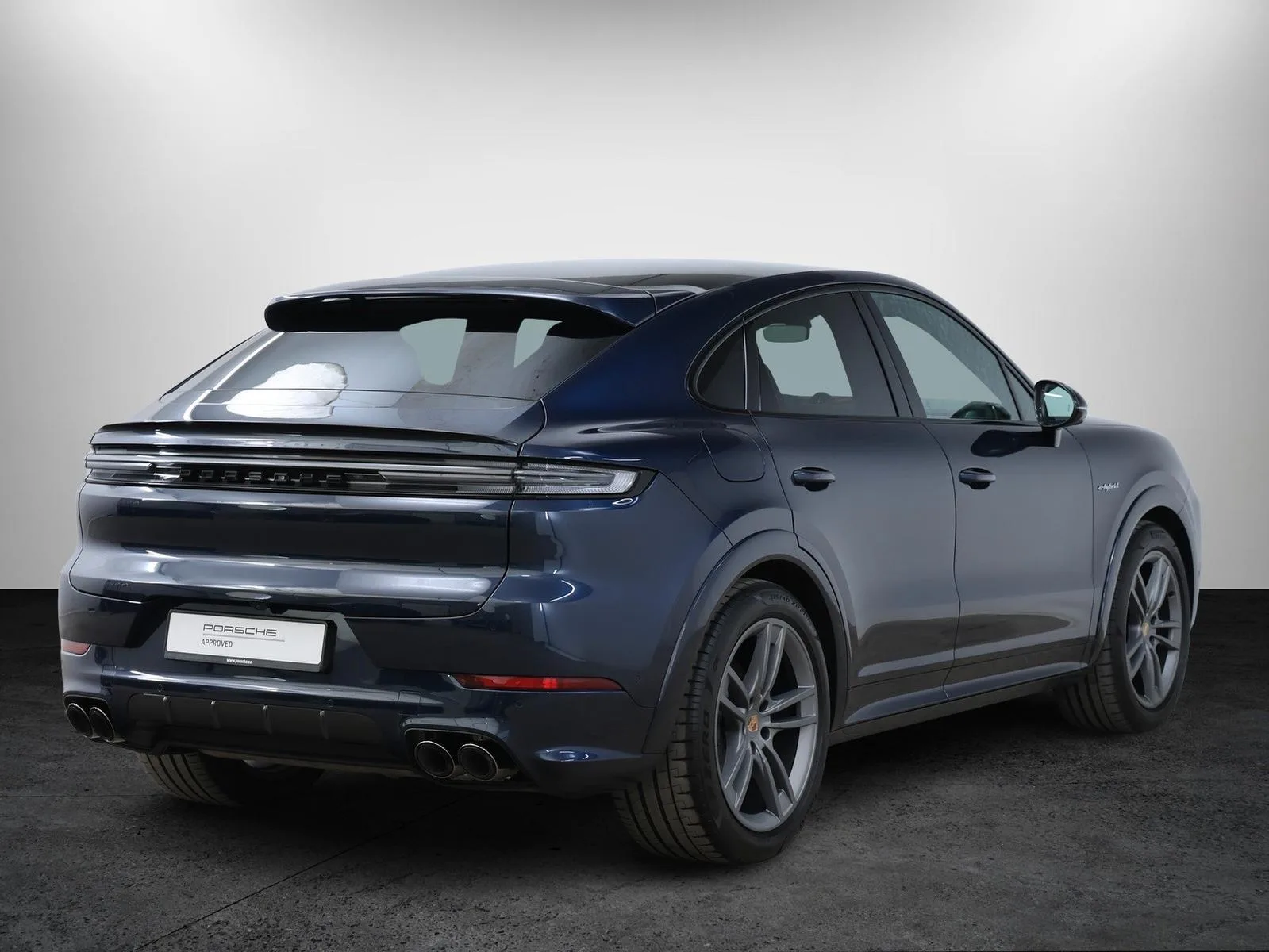 2025 Porsche Cayenne E-Hybrid Coupé, 4/30