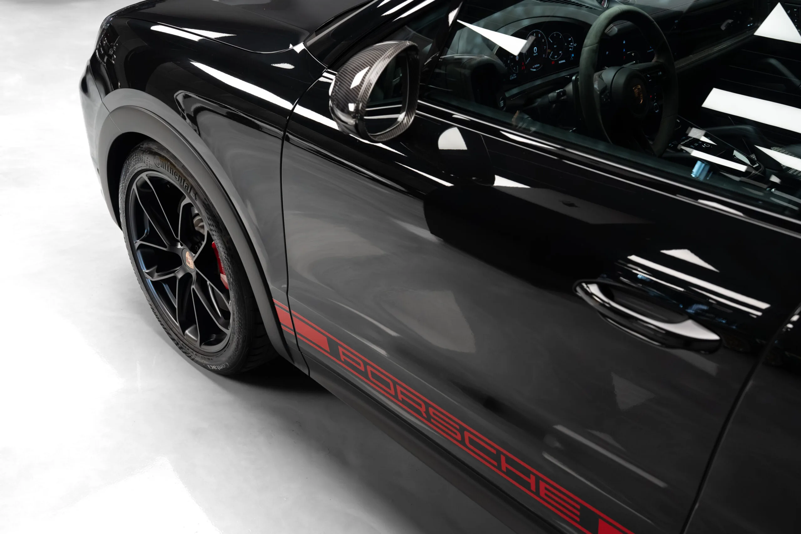 2025 Porsche Cayenne GTS Coupé, 7/30