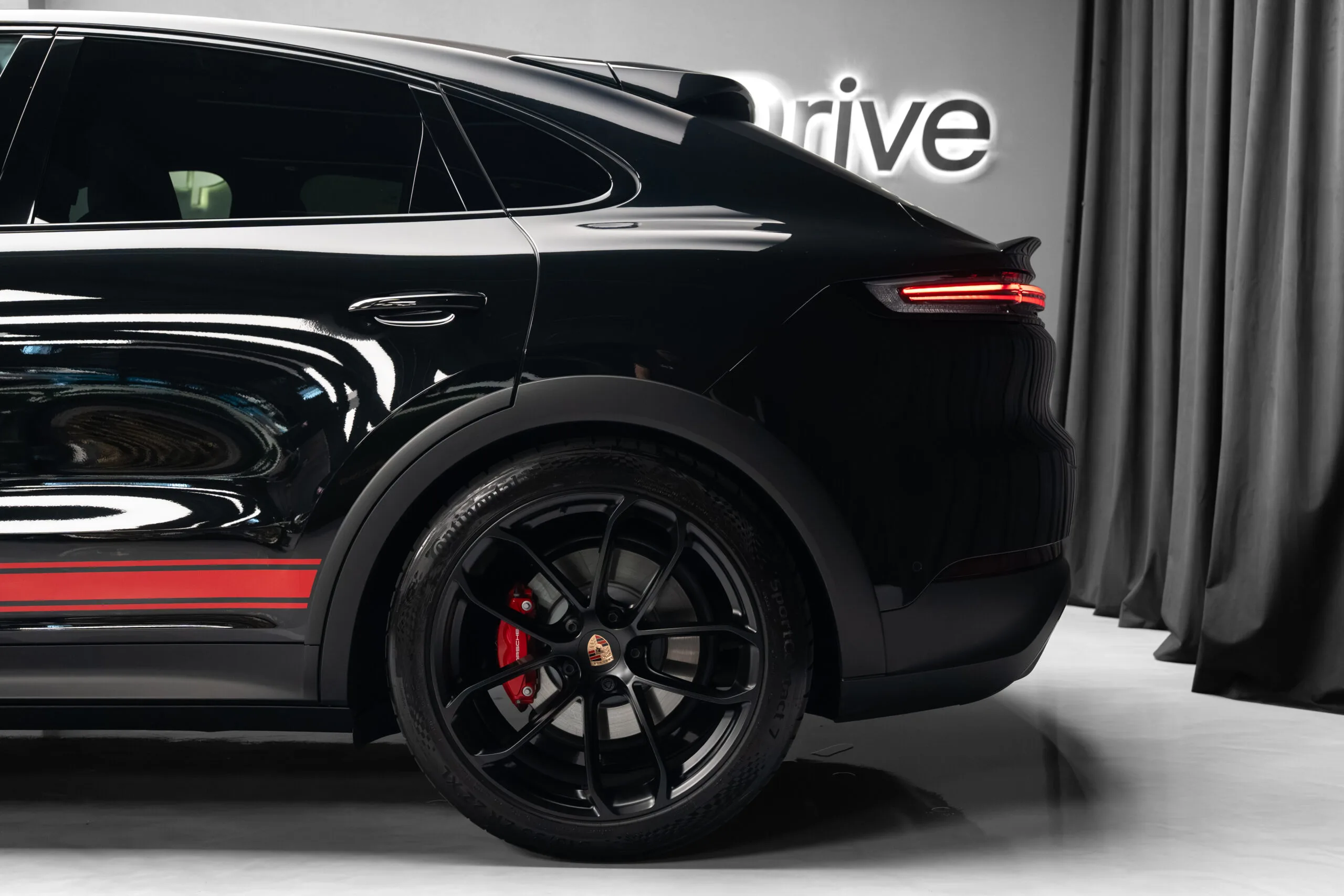 2025 Porsche Cayenne GTS Coupé, 9/30