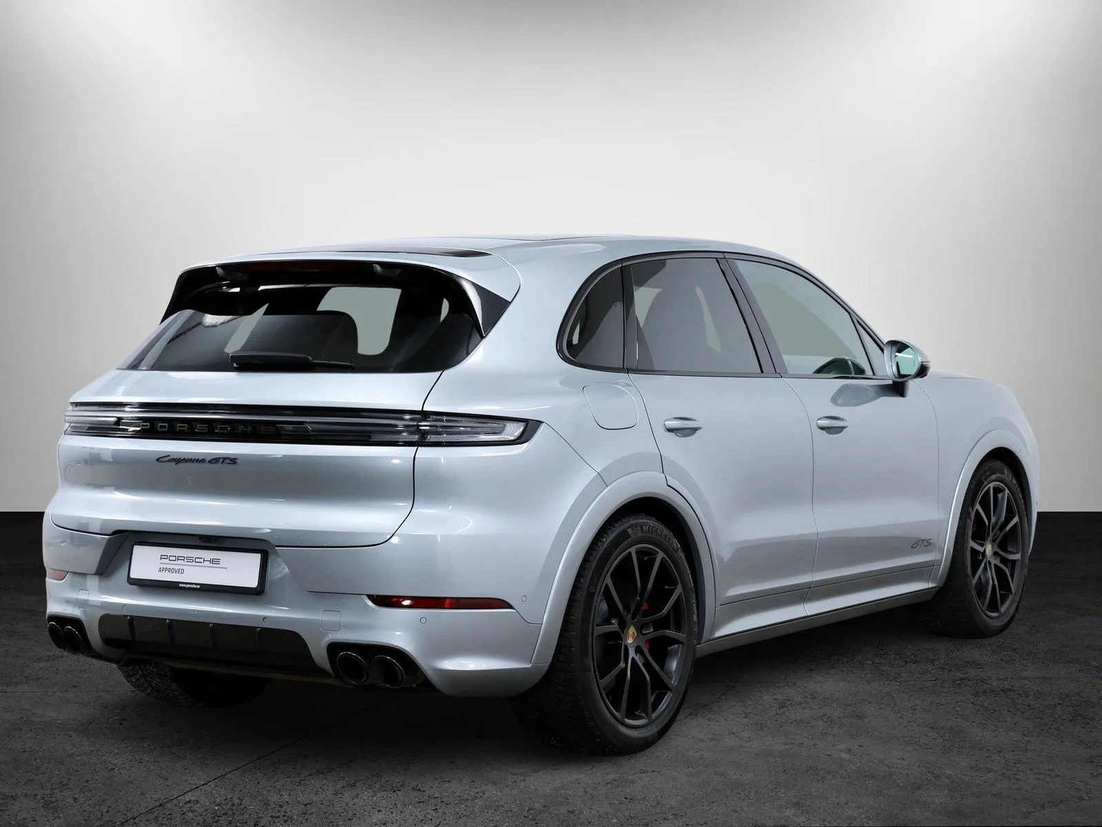 2025 Porsche Cayenne GTS, 4/30