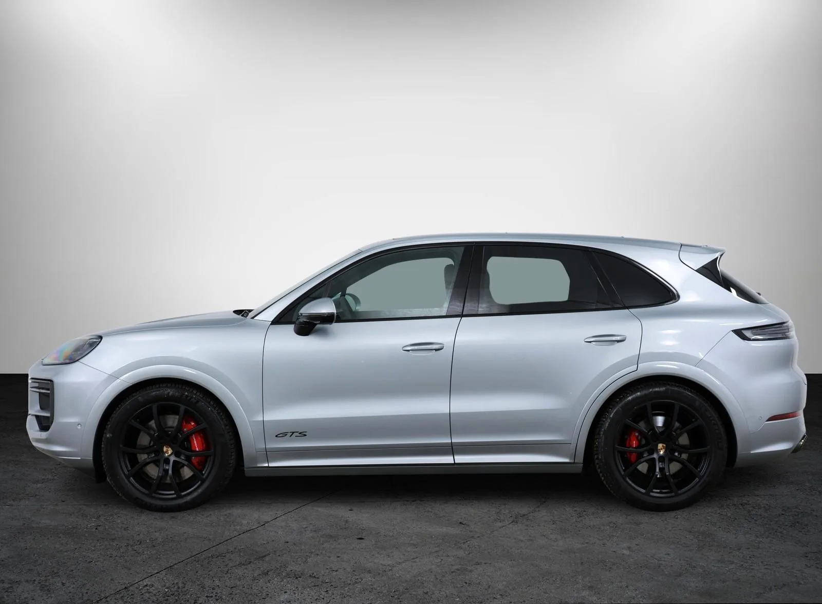 2025 Porsche Cayenne GTS, 7/30