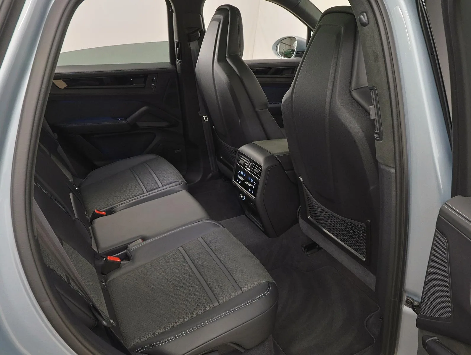 2025 Porsche Cayenne GTS, 26/30