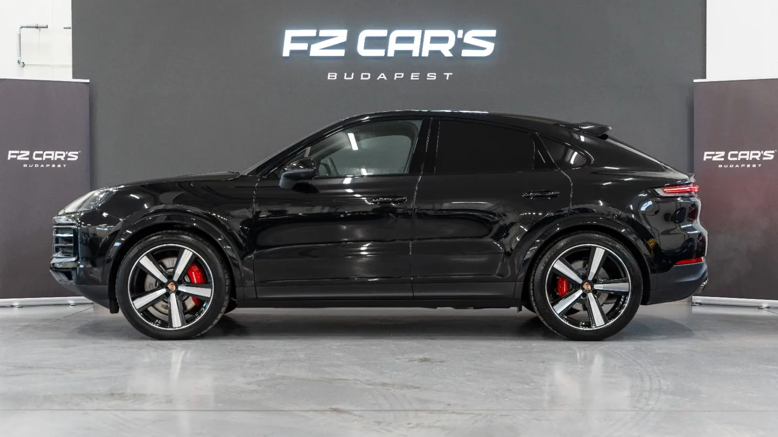 2025 Porsche Cayenne S Coupé, 5/13