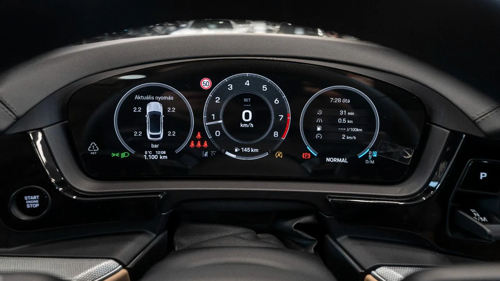 2025 Porsche Cayenne S Coupé, 10/13