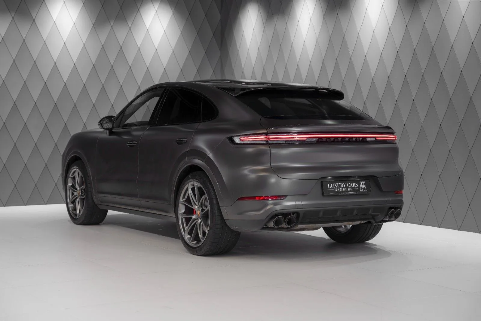 2025 Porsche Cayenne S Coupé, 6/28