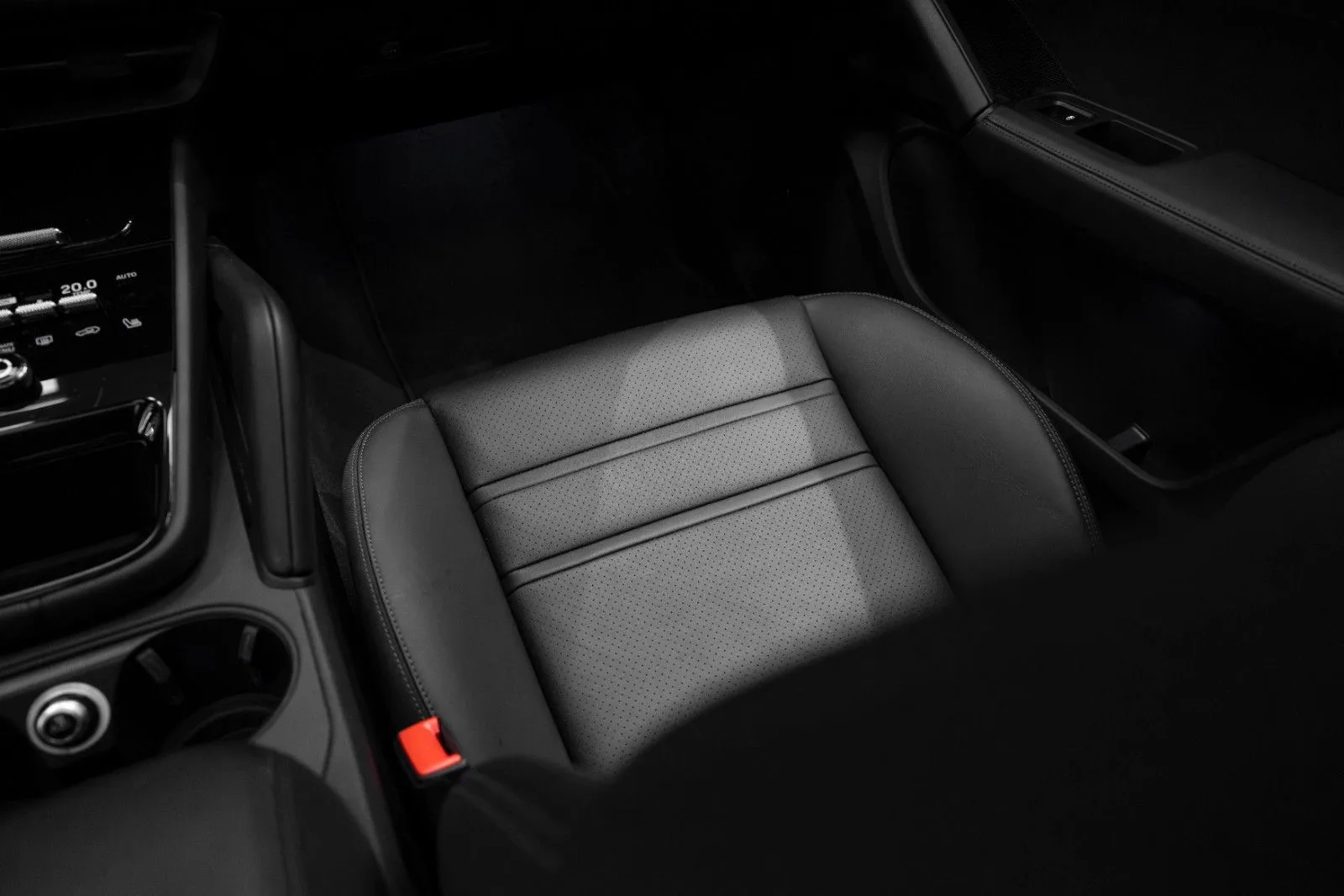 2025 Porsche Cayenne S Coupé, 26/28