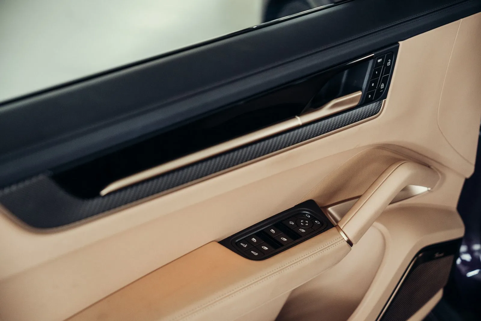 2025 Porsche Cayenne S Coupé, 19/30
