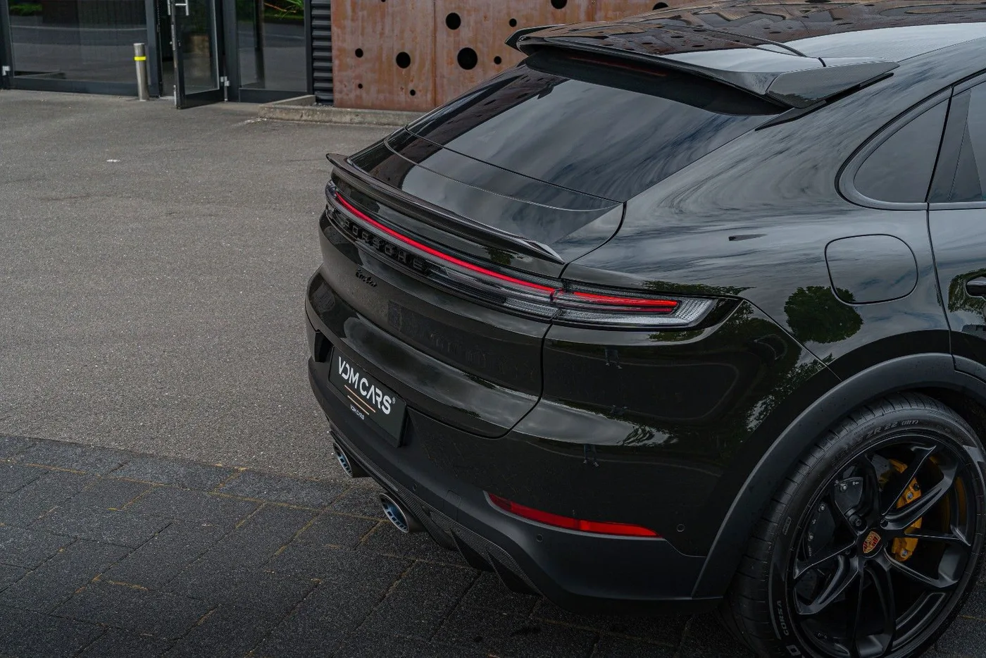 2025 Porsche Cayenne Turbo E-Hybrid, GT package angeboten von einem Supersportwagenhändler in Gronau, Deutschland, Foto 9 von 25