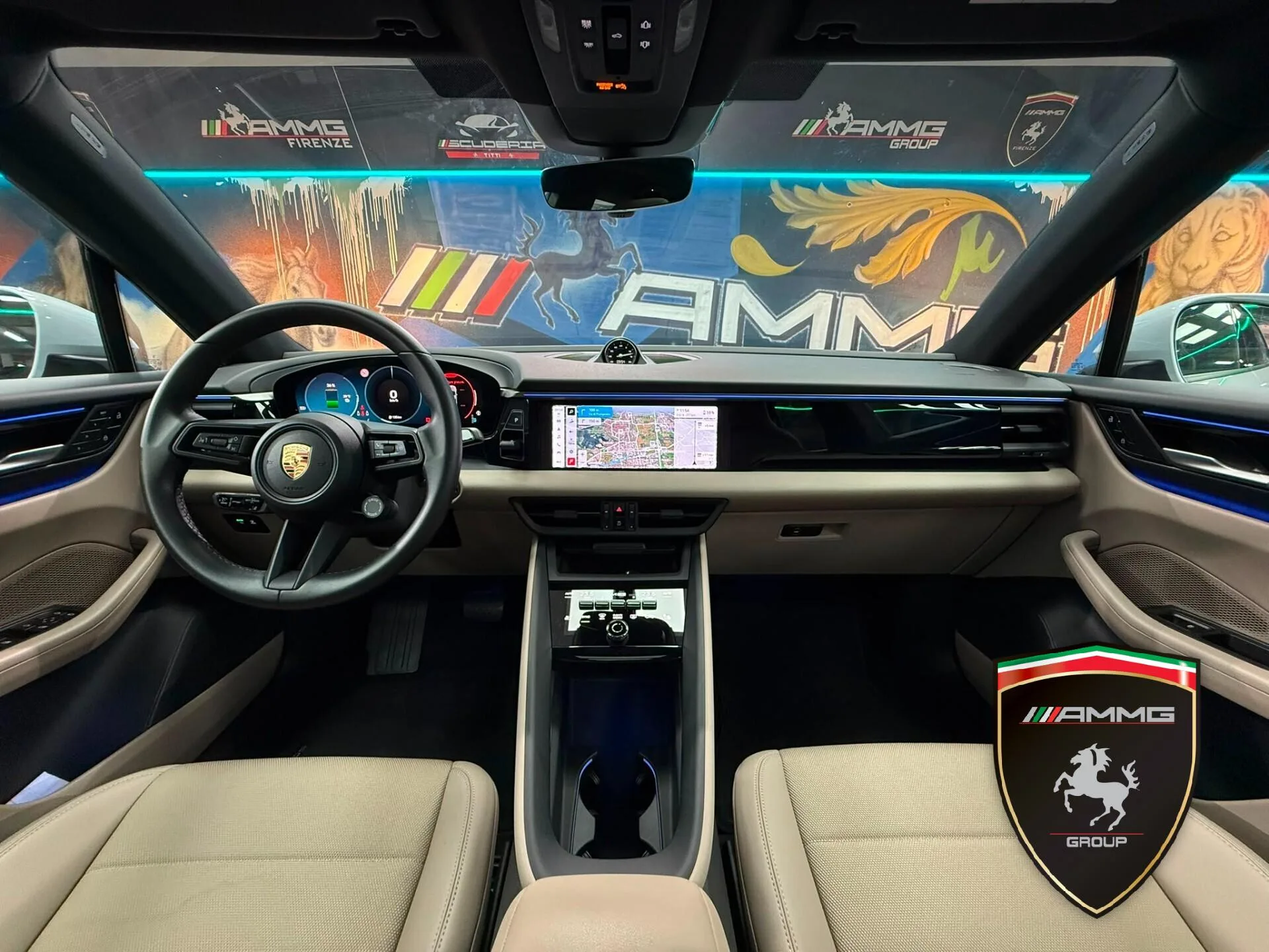 2025 Porsche Macan 4, 11/15