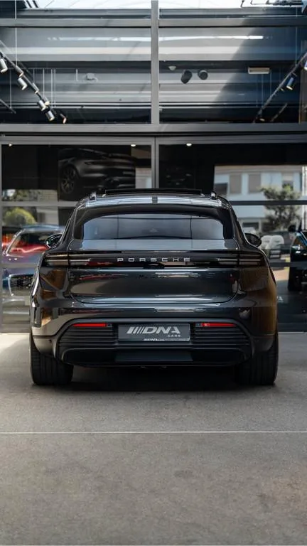 2025 Porsche Macan 4S, 23/30
