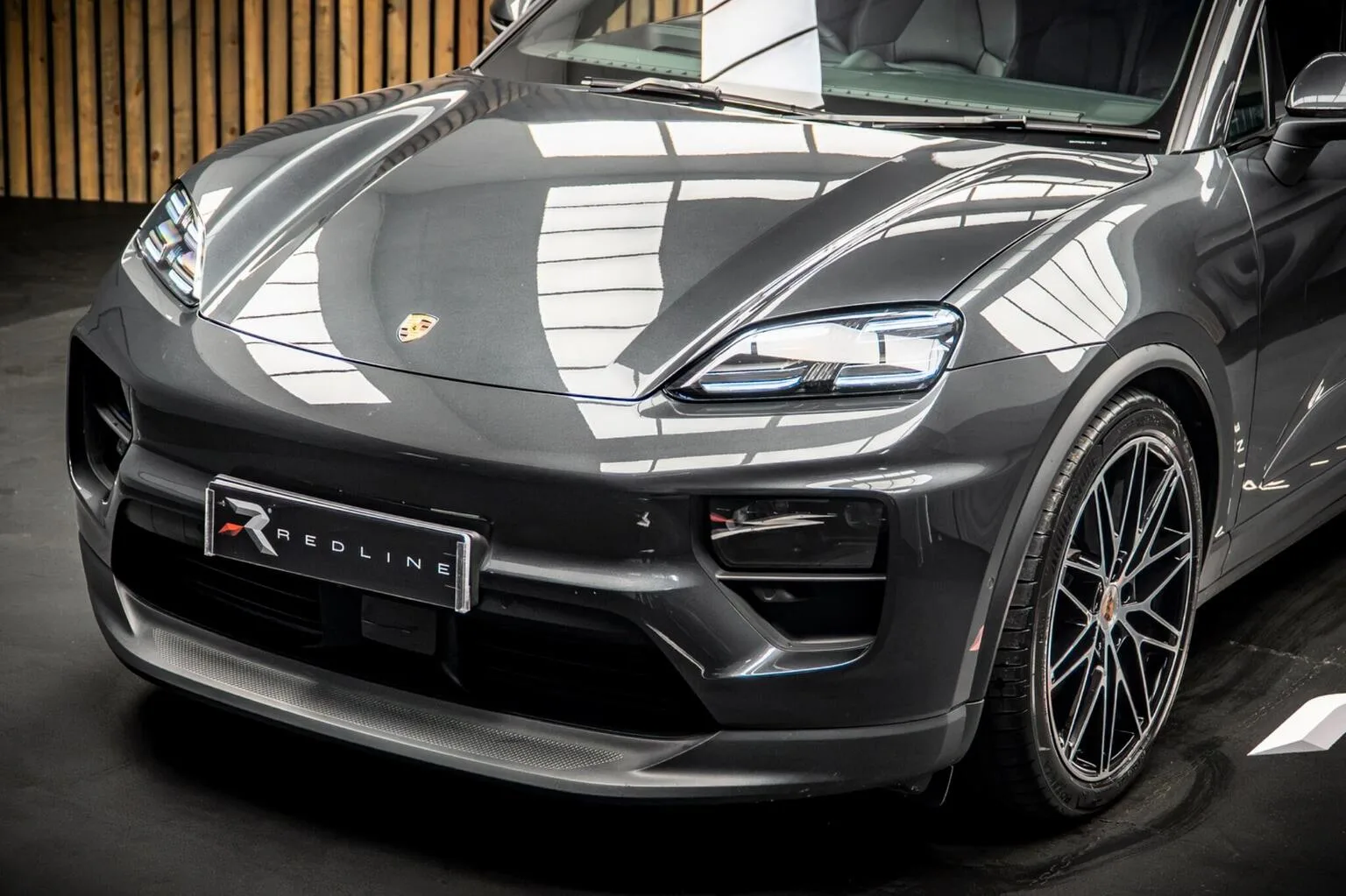 2025 Porsche Macan 4S, 14/30