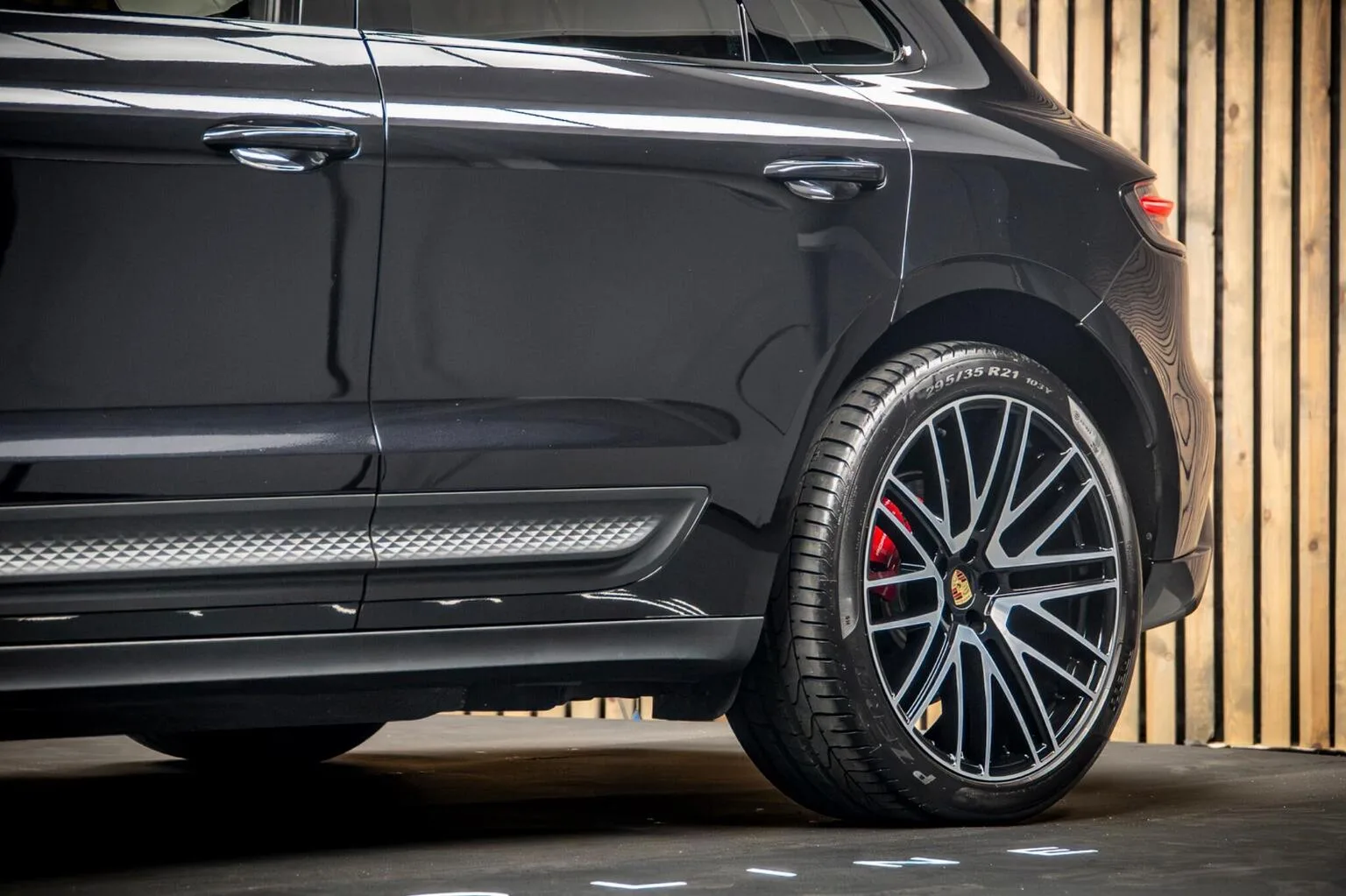 2025 Porsche Macan S, 15/30