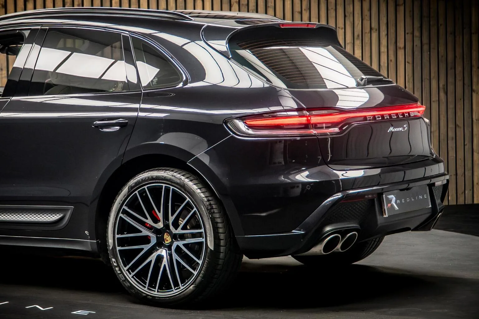 2025 Porsche Macan S, 16/30