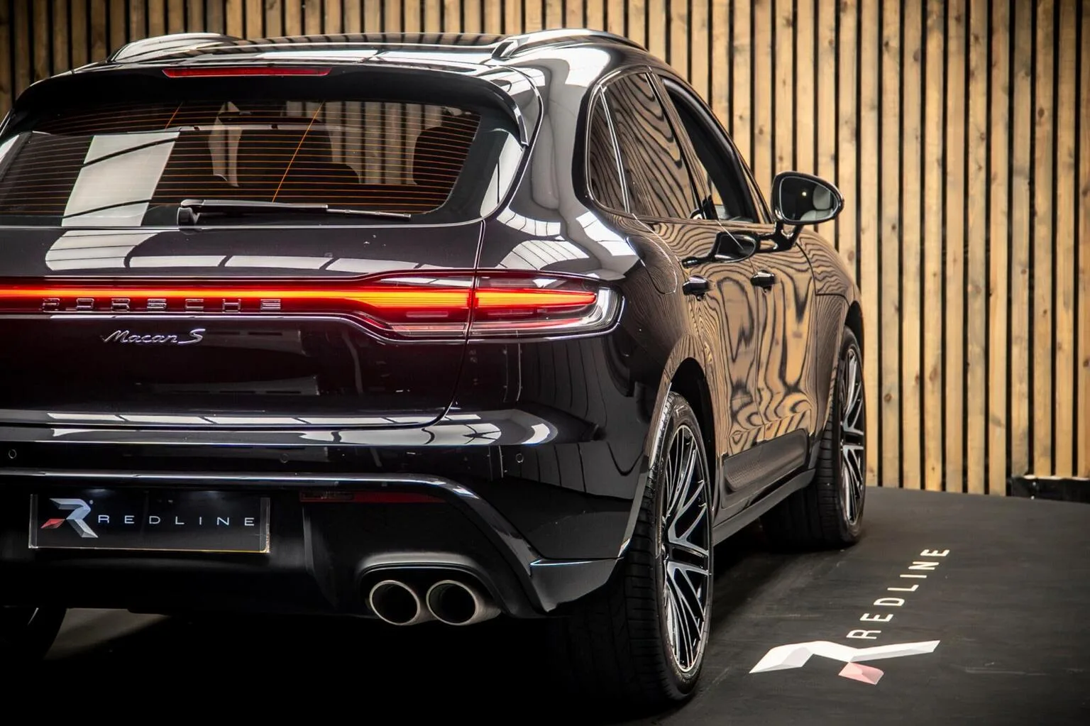 2025 Porsche Macan S, 20/30