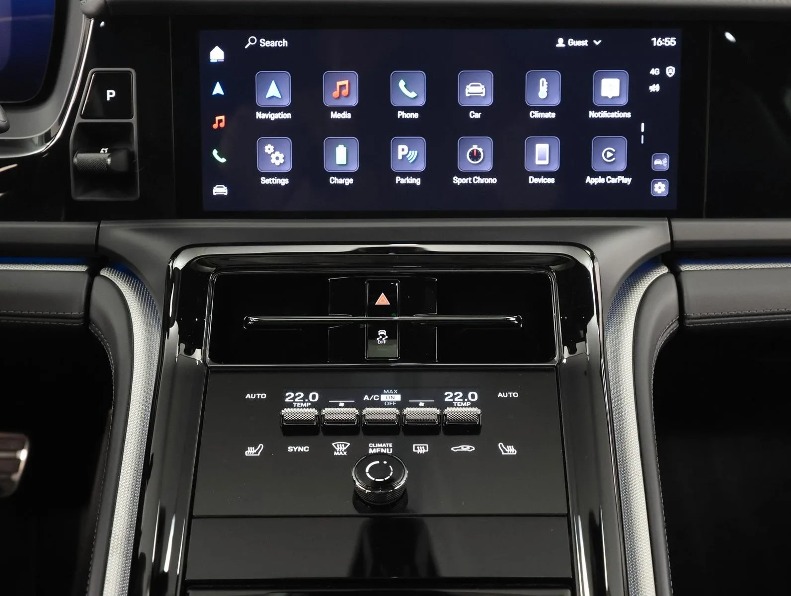 2025 Porsche Panamera 4 E-Hybrid, 16/30