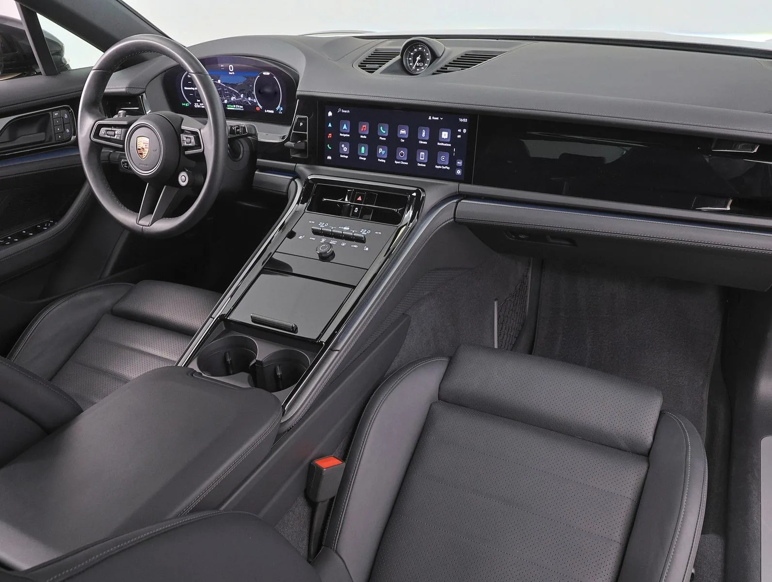 2025 Porsche Panamera 4 E-Hybrid, 26/30