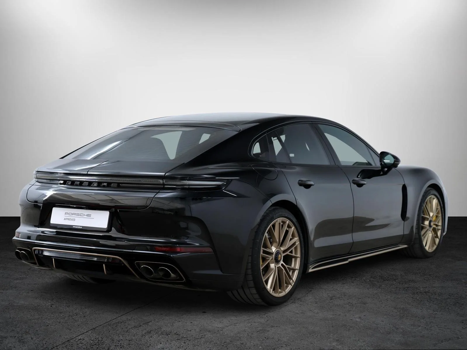 2025 Porsche Panamera GTS, 4/29