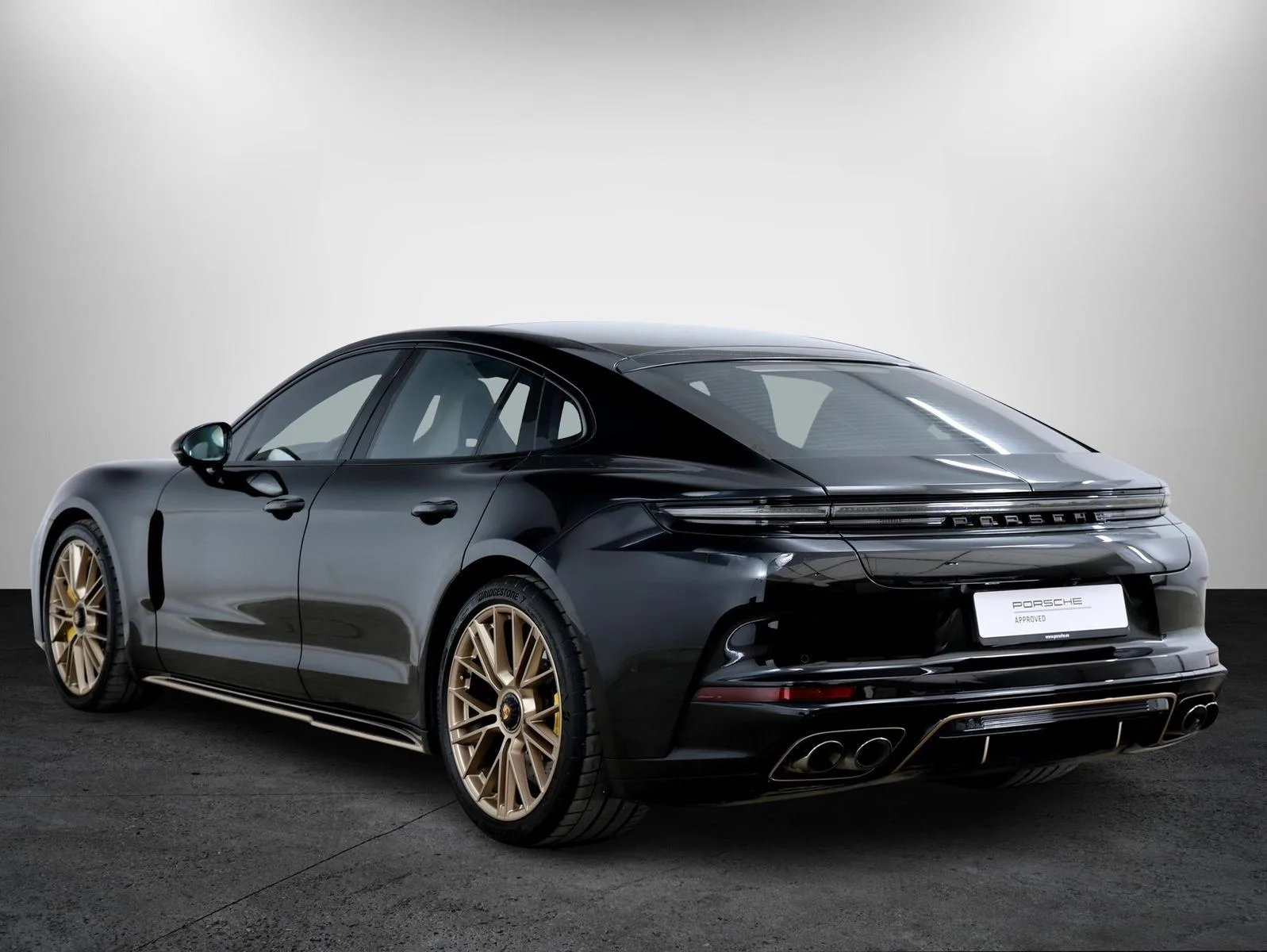 2025 Porsche Panamera GTS, 6/29