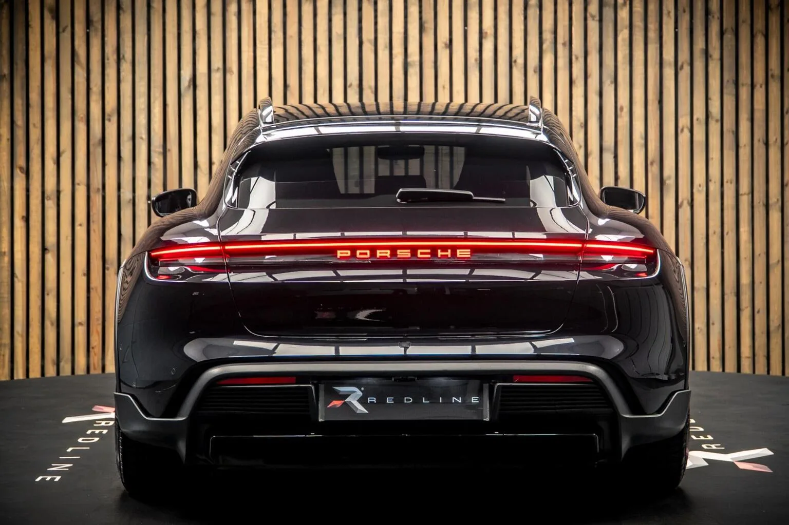 2025 Porsche Taycan Cross Turismo 4S, 5/30