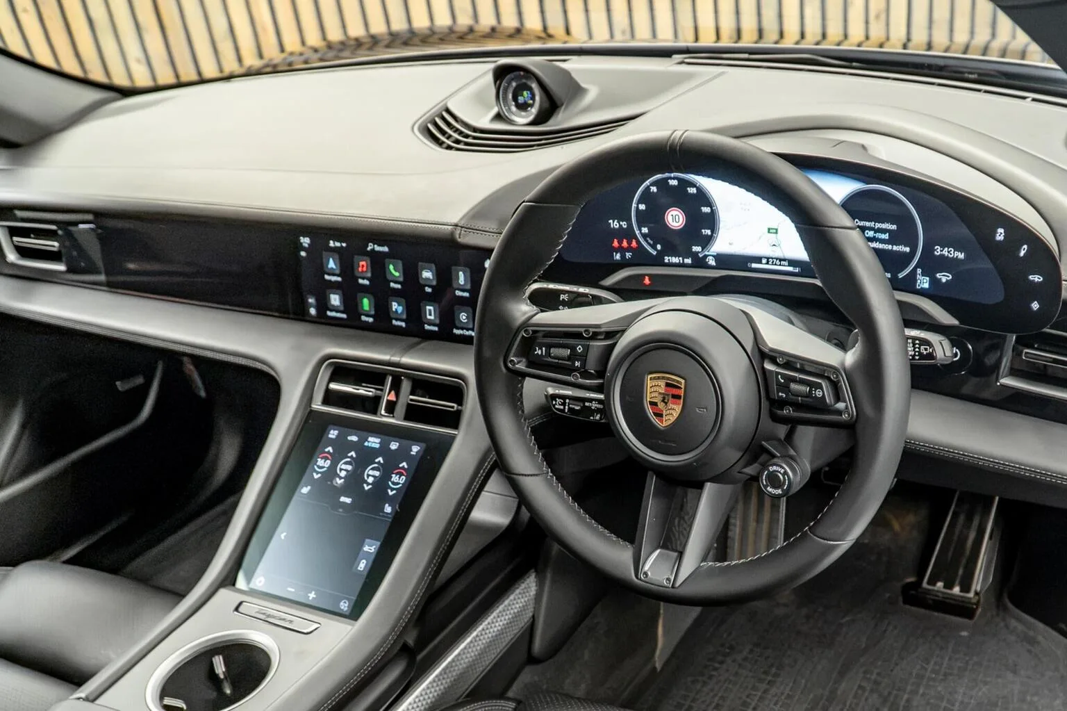 2025 Porsche Taycan Cross Turismo 4S, 22/30