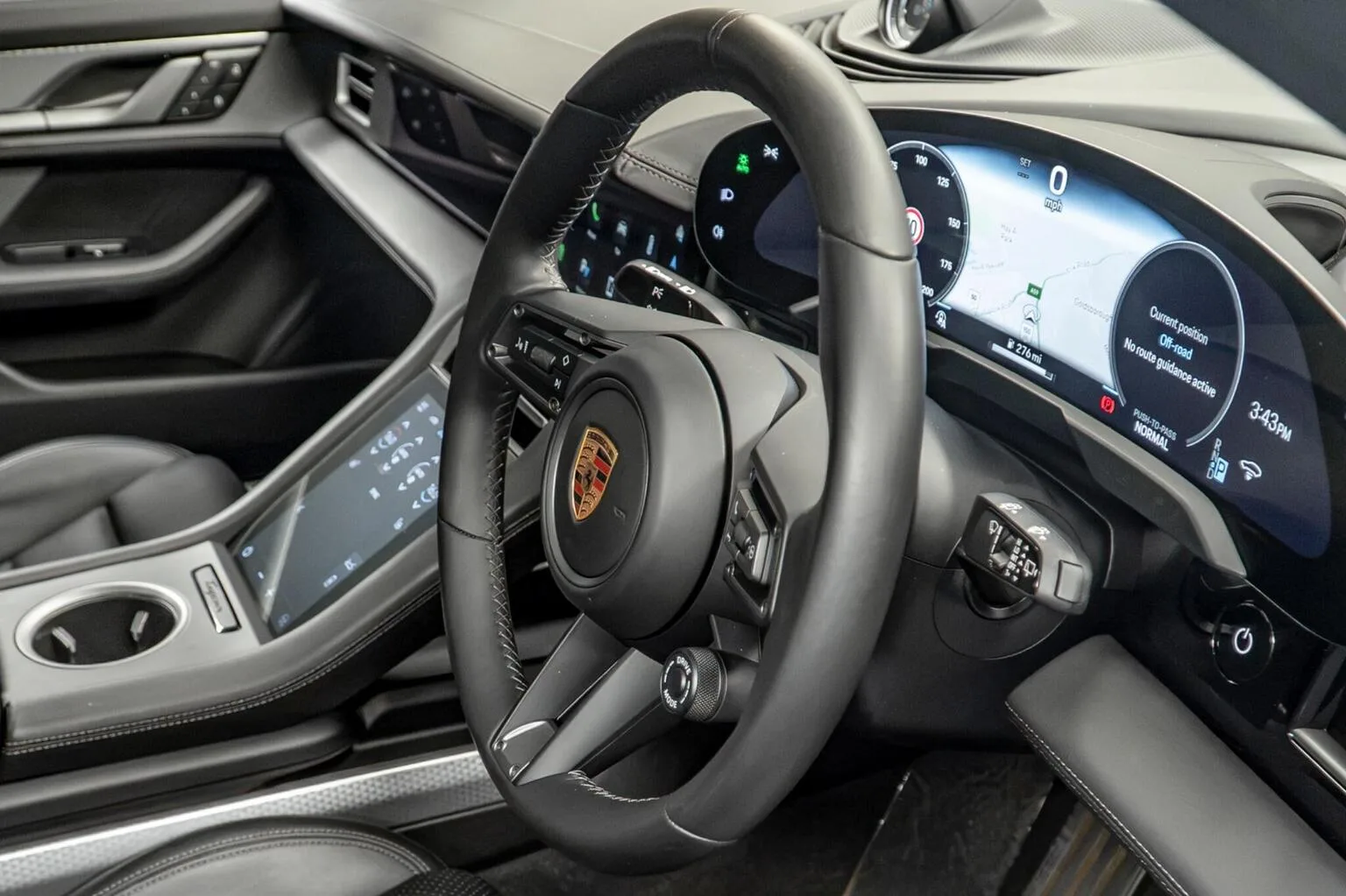 2025 Porsche Taycan Cross Turismo 4S, 27/30