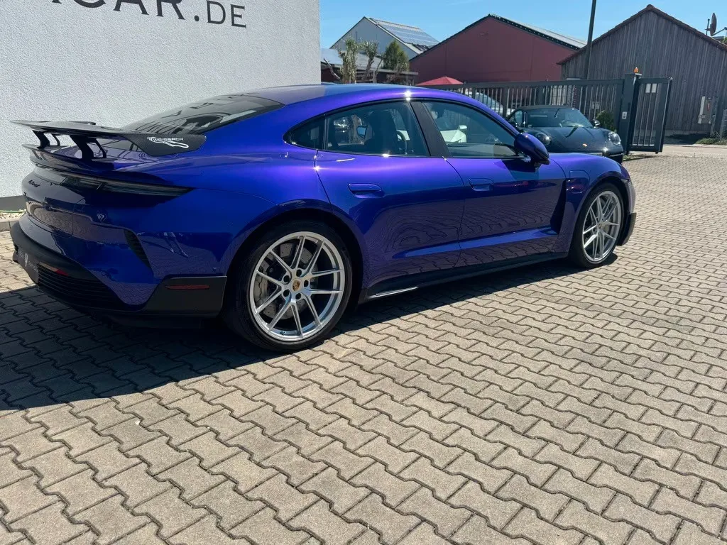 2025 Porsche Taycan Turbo GT, 16/30