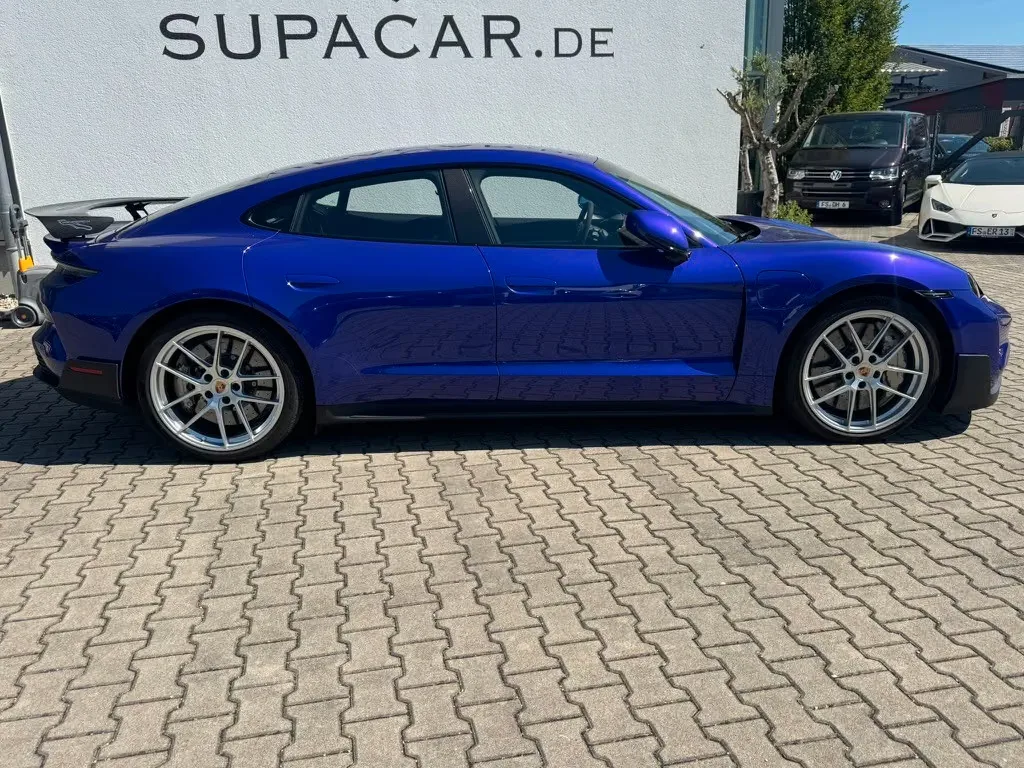 2025 Porsche Taycan Turbo GT, 19/30