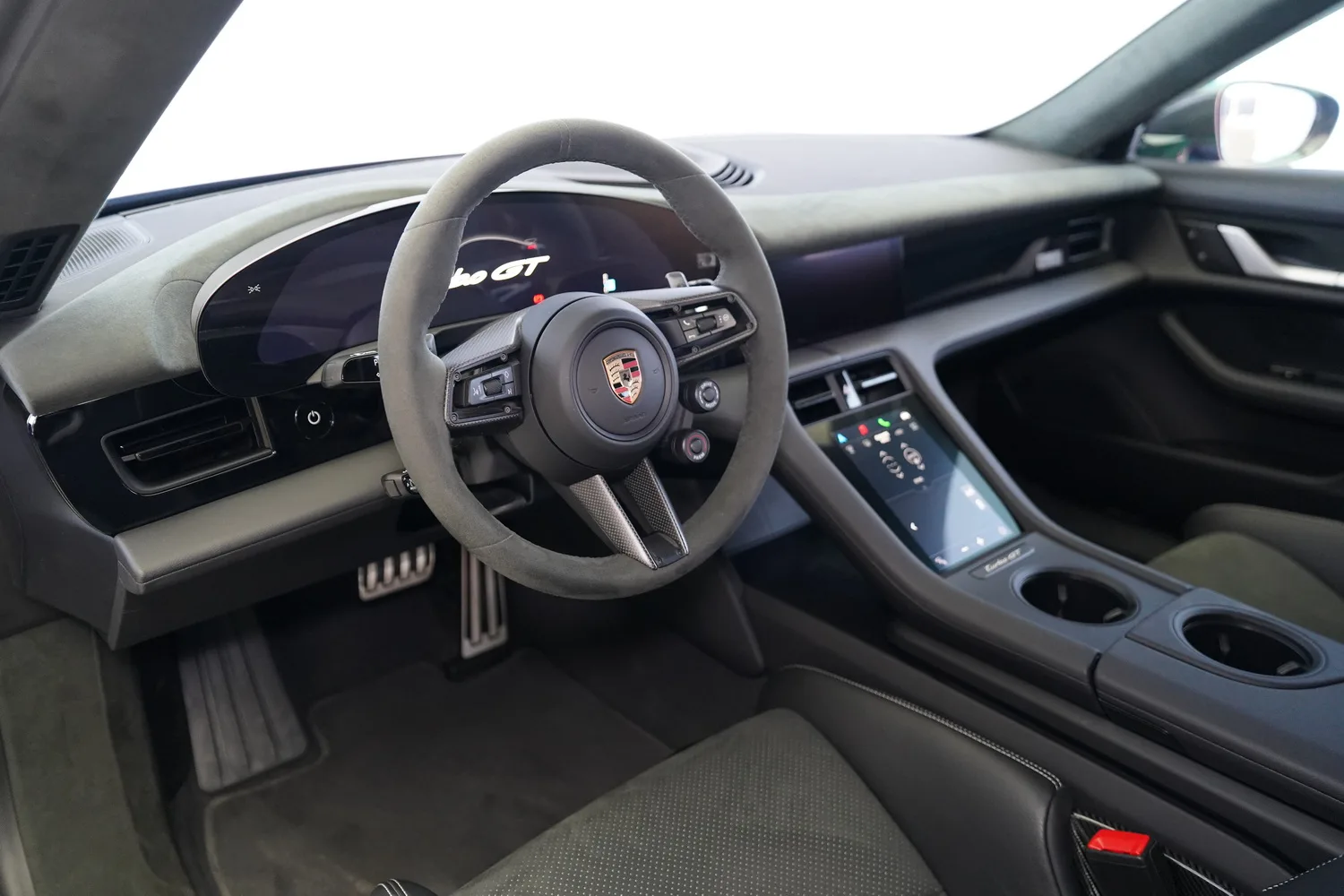 2025 Porsche Taycan Turbo GT, 12/20