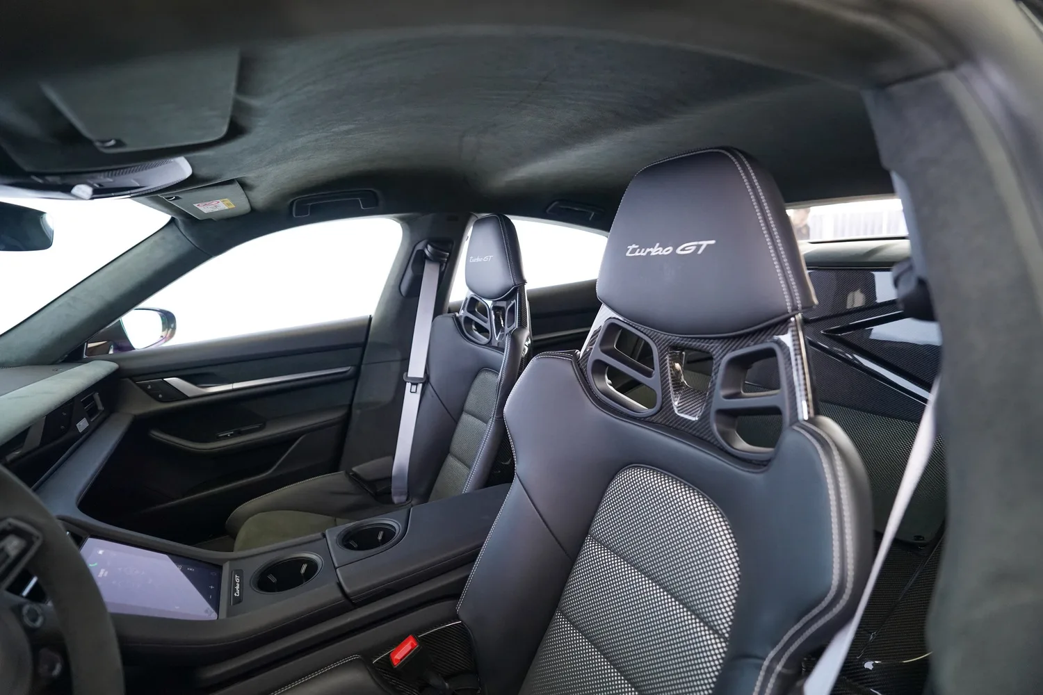 2025 Porsche Taycan Turbo GT, 15/20