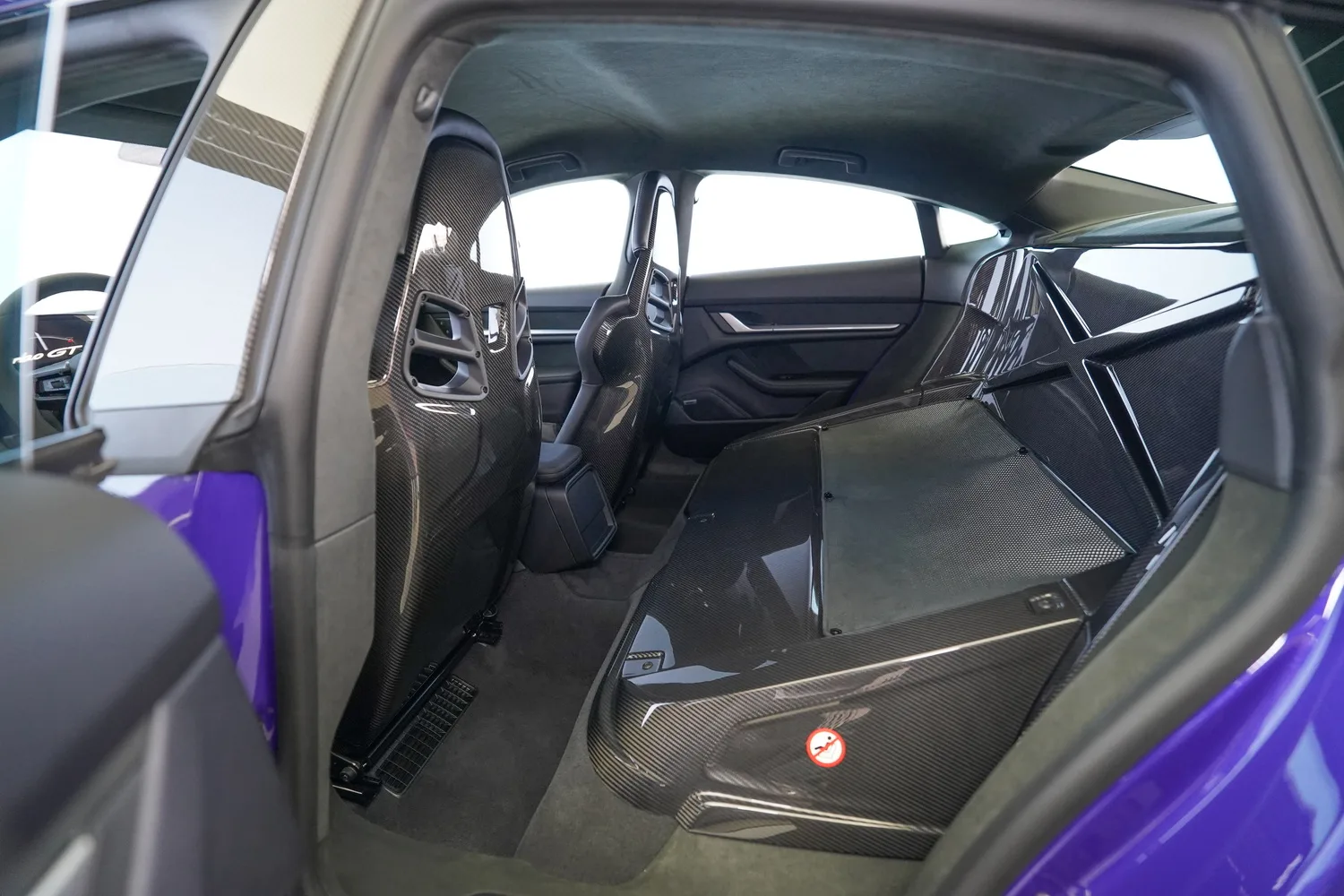 2025 Porsche Taycan Turbo GT, 17/20