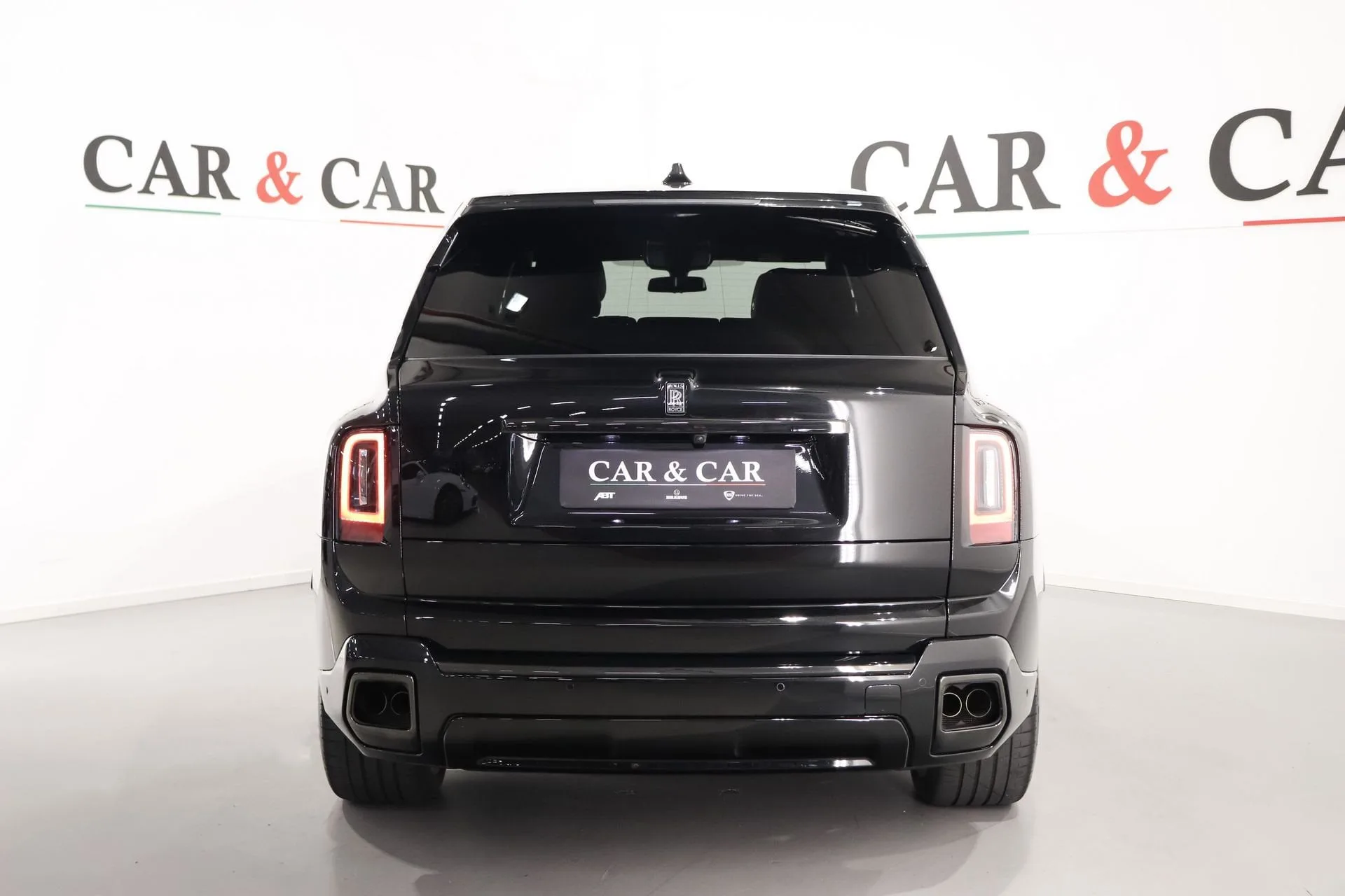 2025 Rolls-Royce Cullinan Series II Black Badge, 4/30
