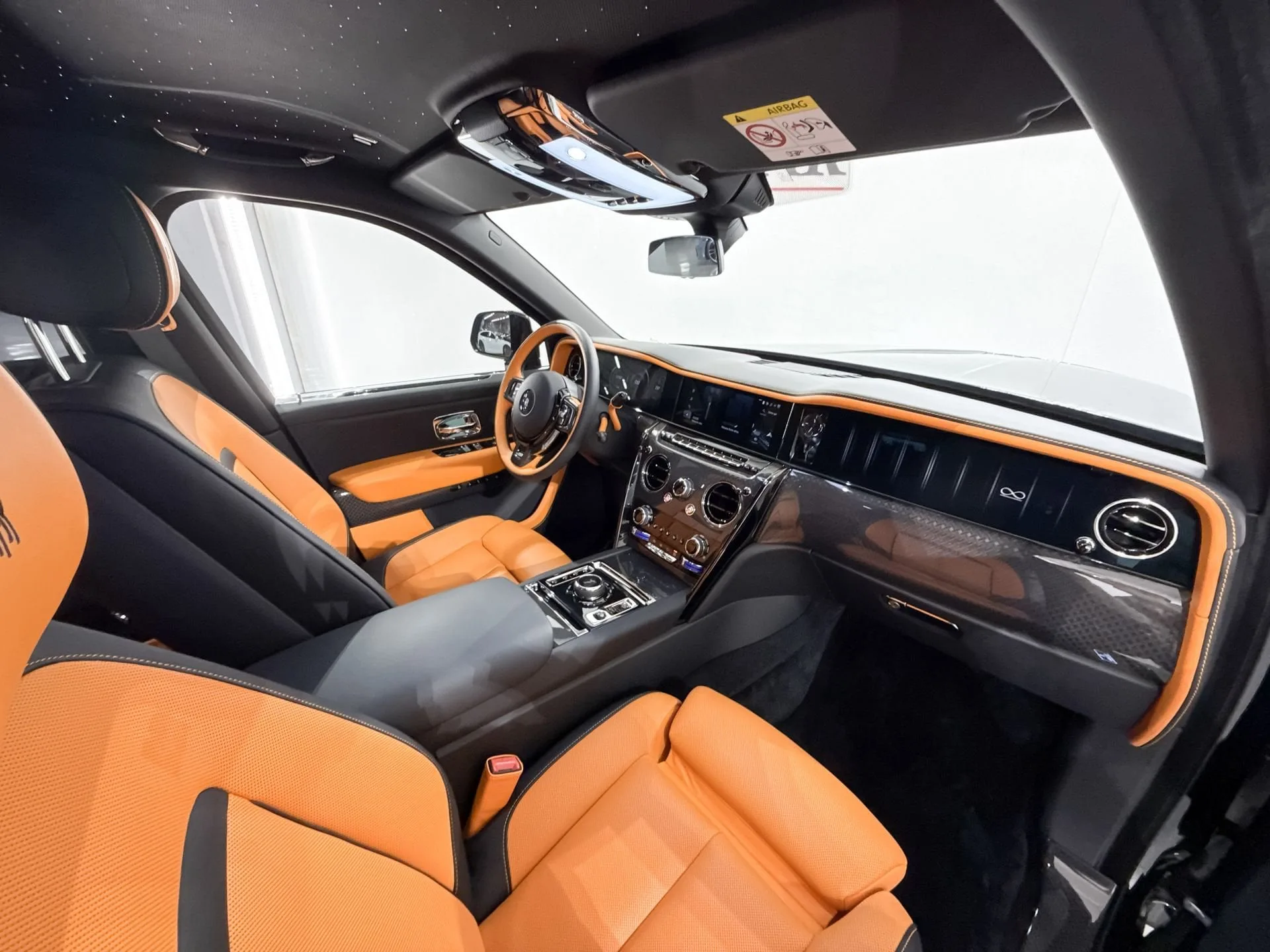2025 Rolls-Royce Cullinan Series II Black Badge, 15/30