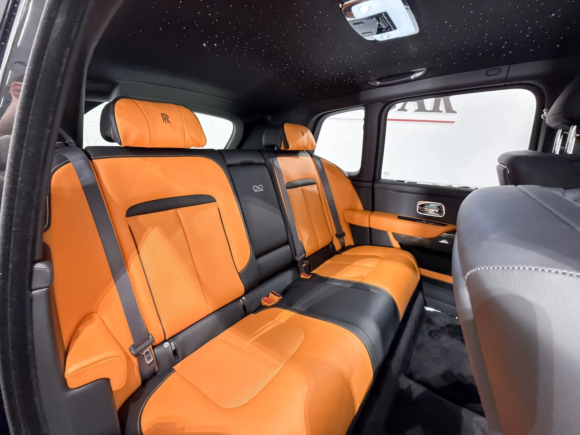 2025 Rolls-Royce Cullinan Series II Black Badge, 18/30