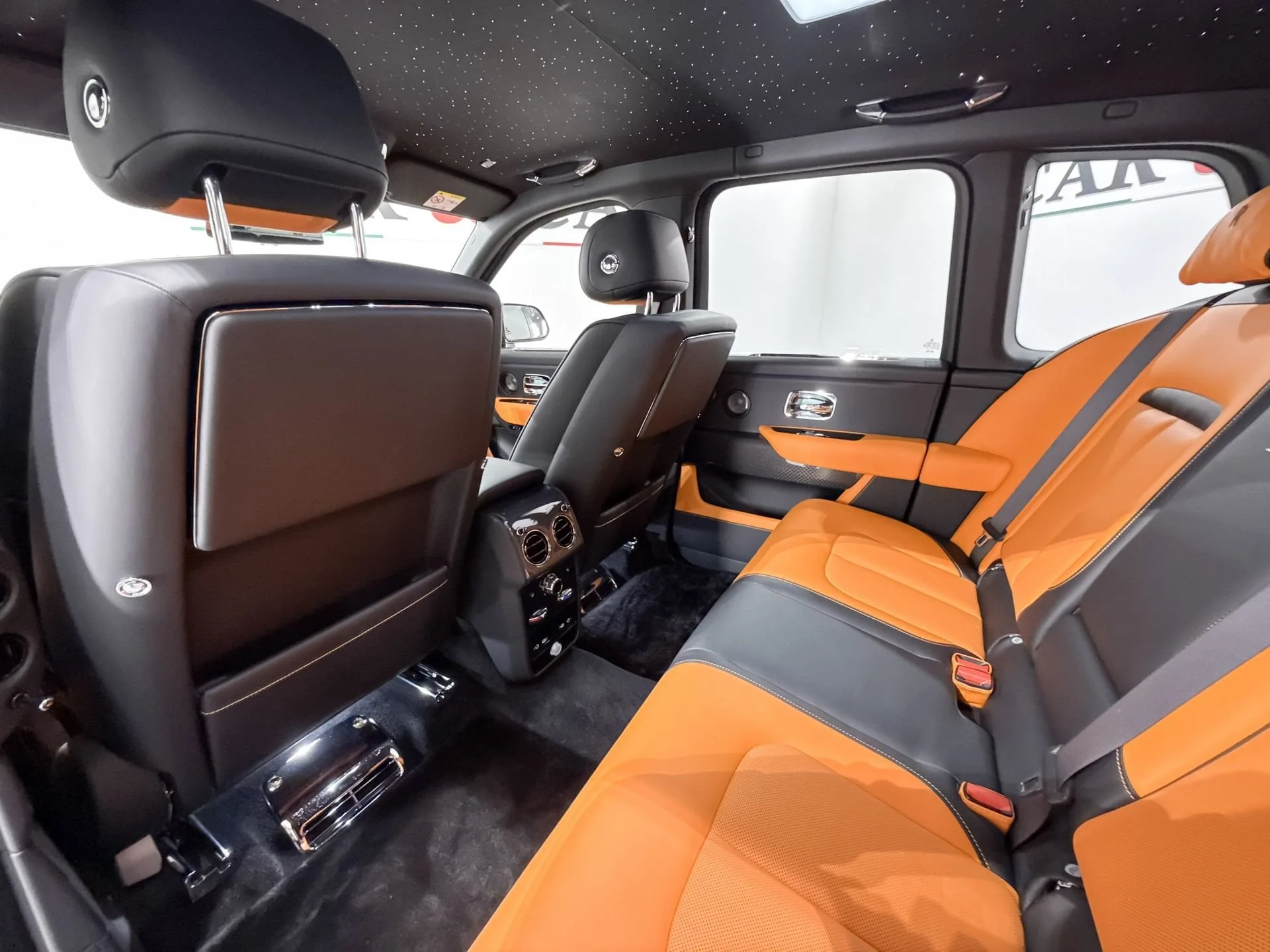 2025 Rolls-Royce Cullinan Series II Black Badge, 19/30