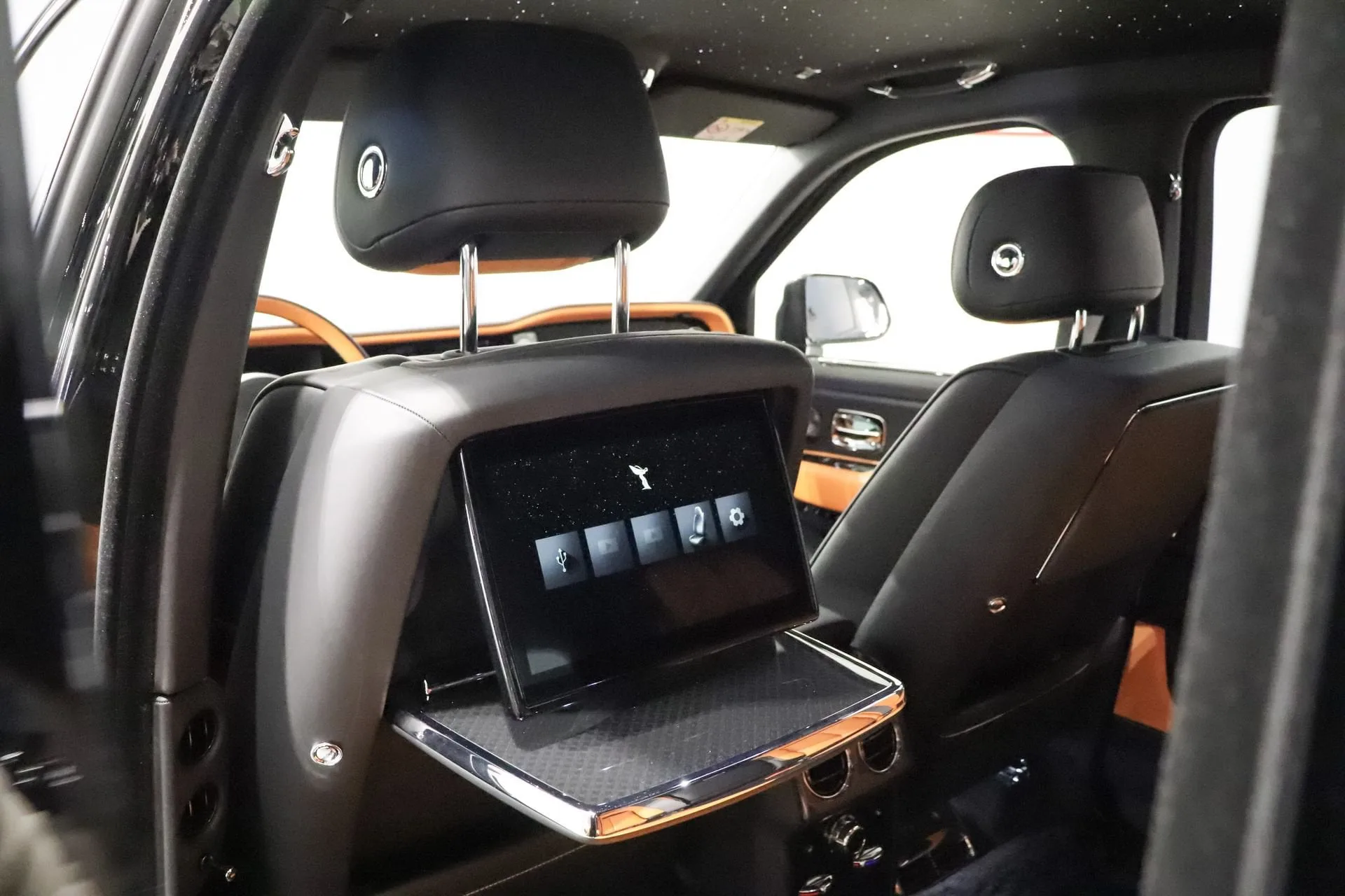2025 Rolls-Royce Cullinan Series II Black Badge, 30/30