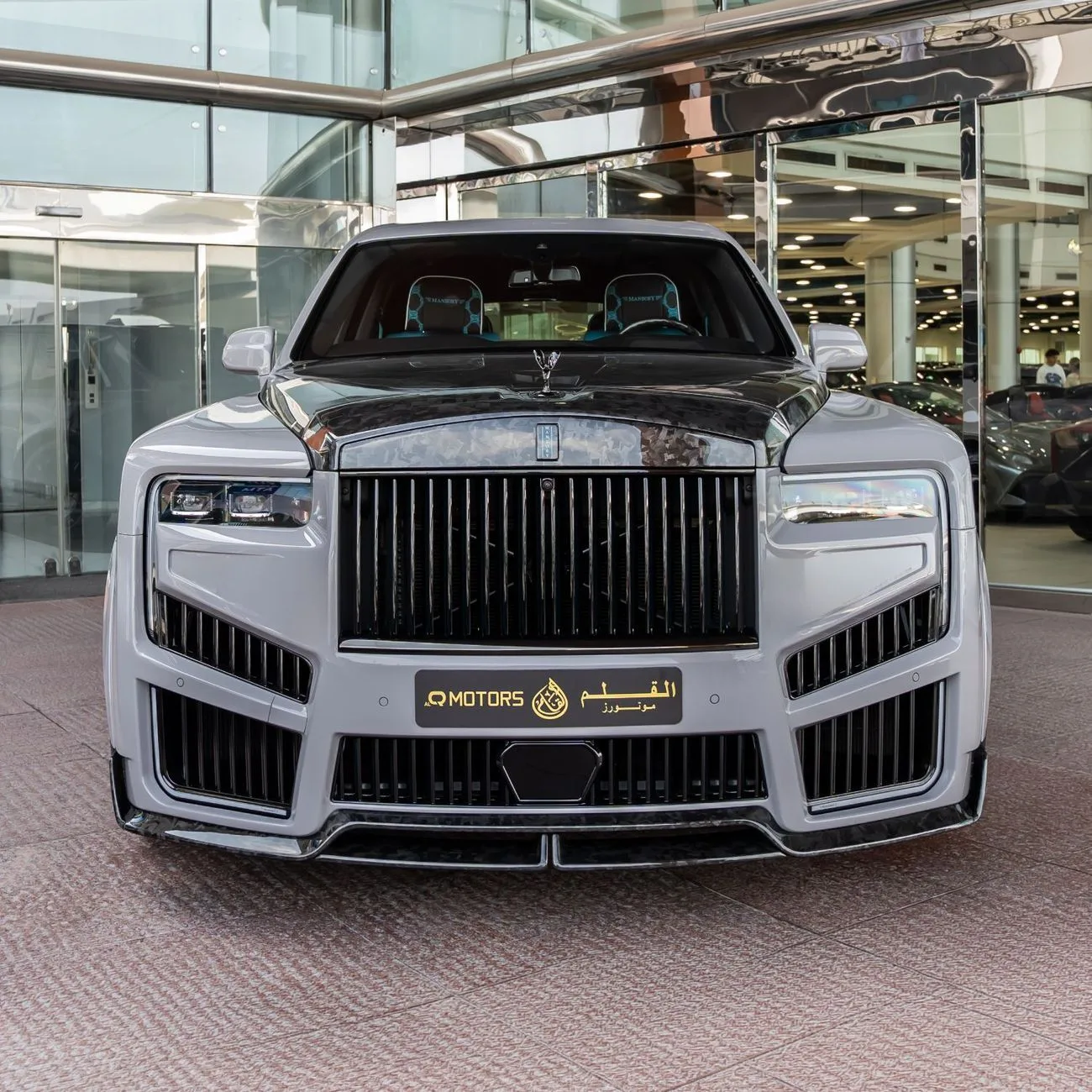 2025 Rolls-Royce Cullinan Mansory angeboten von einem Fachhändler in Dubai, Vereinigte Arabische Emirate, Foto 6 von 23