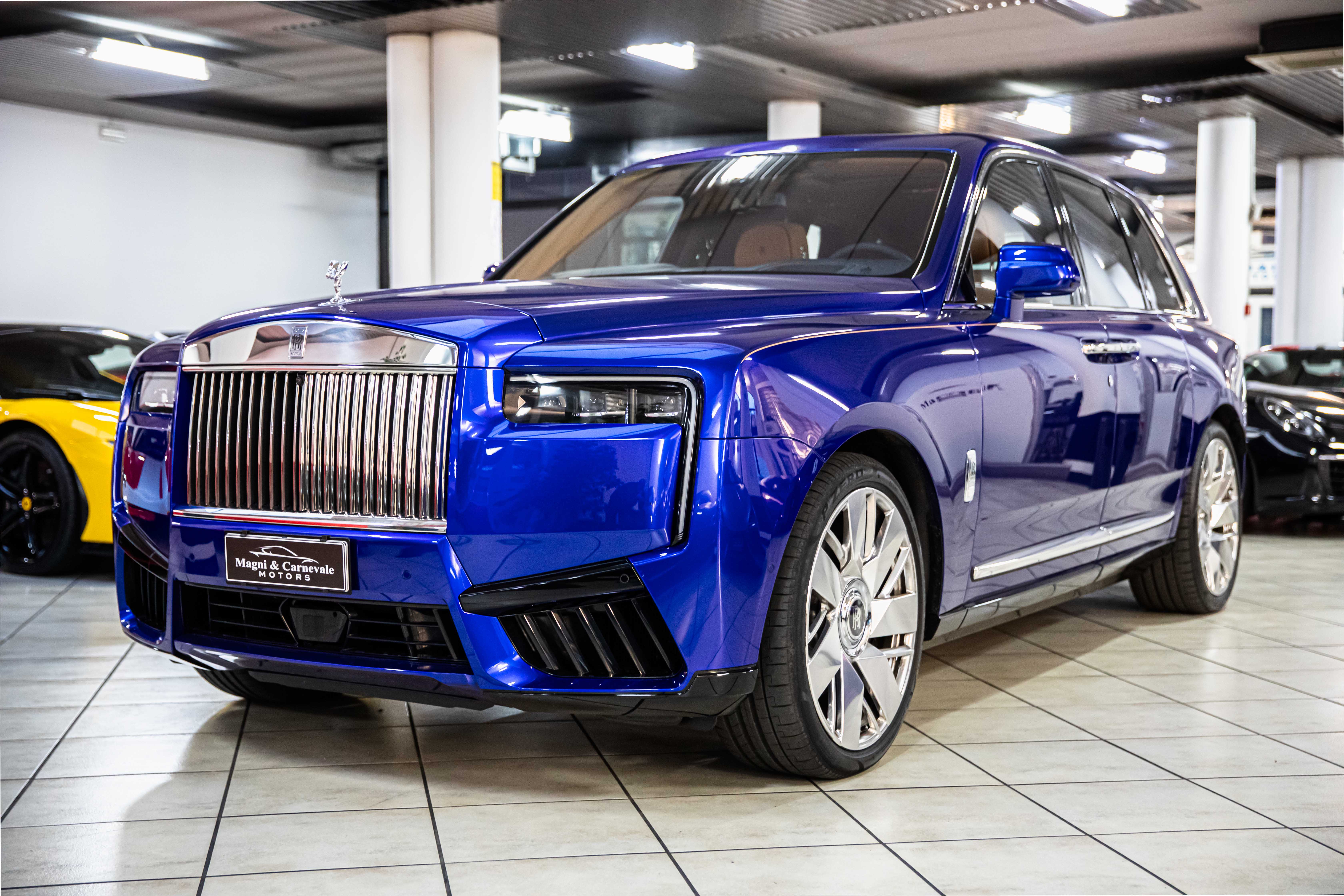 2025 Rolls-Royce Cullinan angeboten von einem Fachhändler in Milan, Italien, Foto 6 von 20