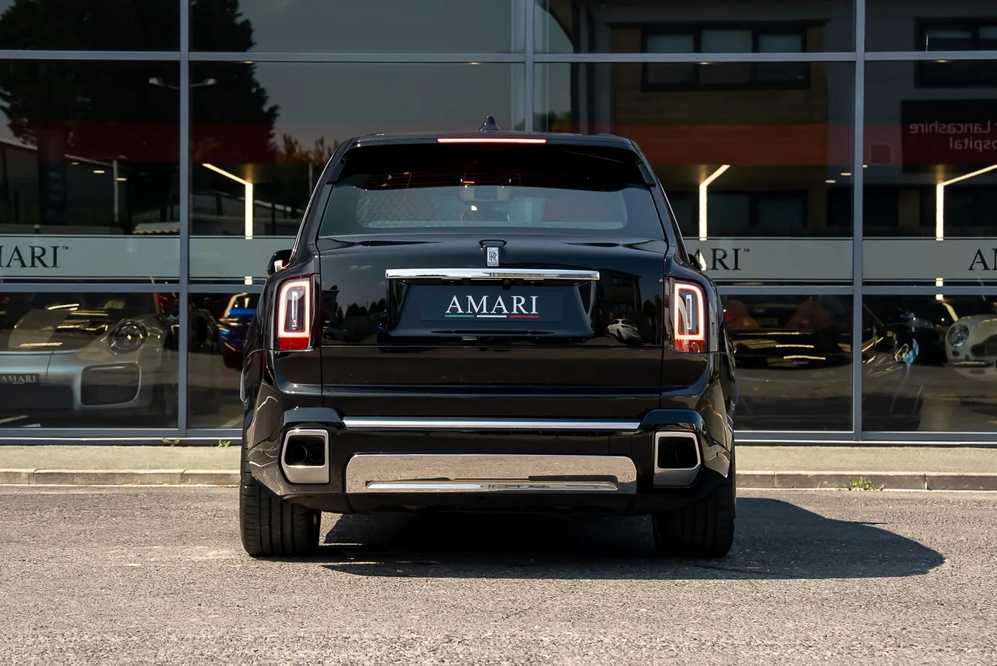 2025 Rolls-Royce Cullinan angeboten von einem Supersportwagenhändler in Preston, Vereinigtes Königreich, Foto 7 von 25