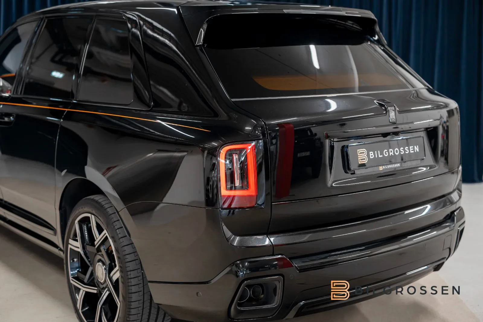 2025 Rolls-Royce Cullinan Series II Black Badge, 16/30