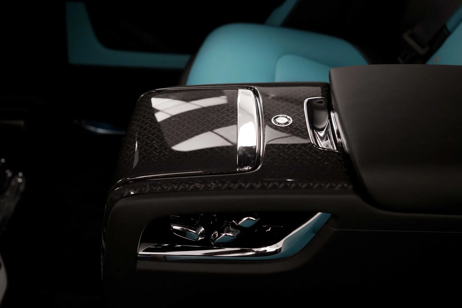 2025 Rolls-Royce Cullinan Series II Black Badge, 18/25