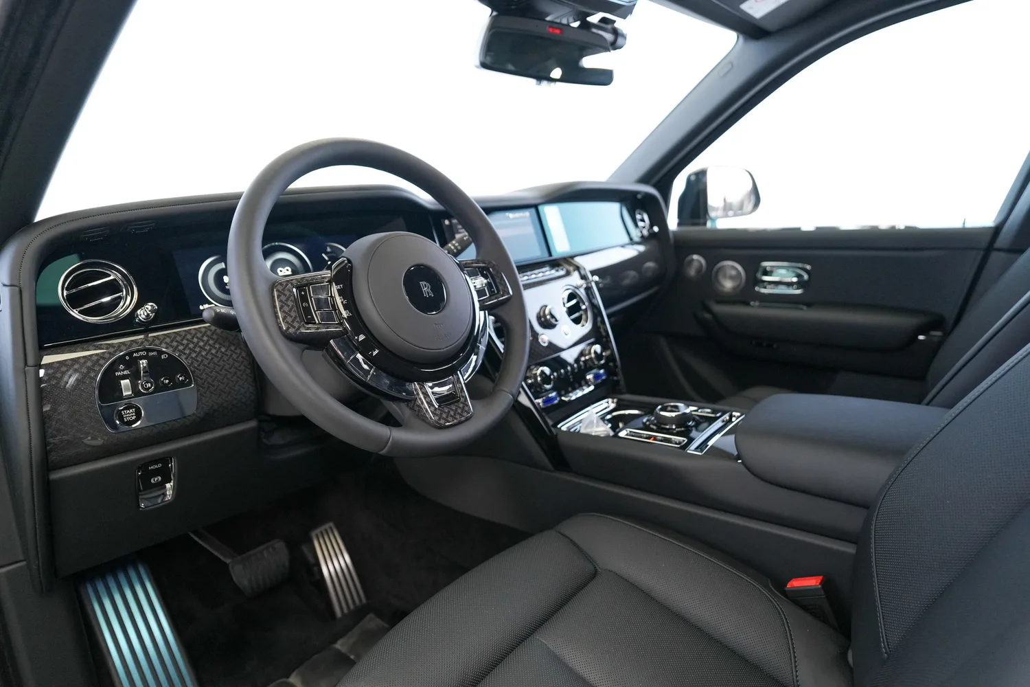 2025 Rolls-Royce Cullinan Series II Black Badge, 7/16