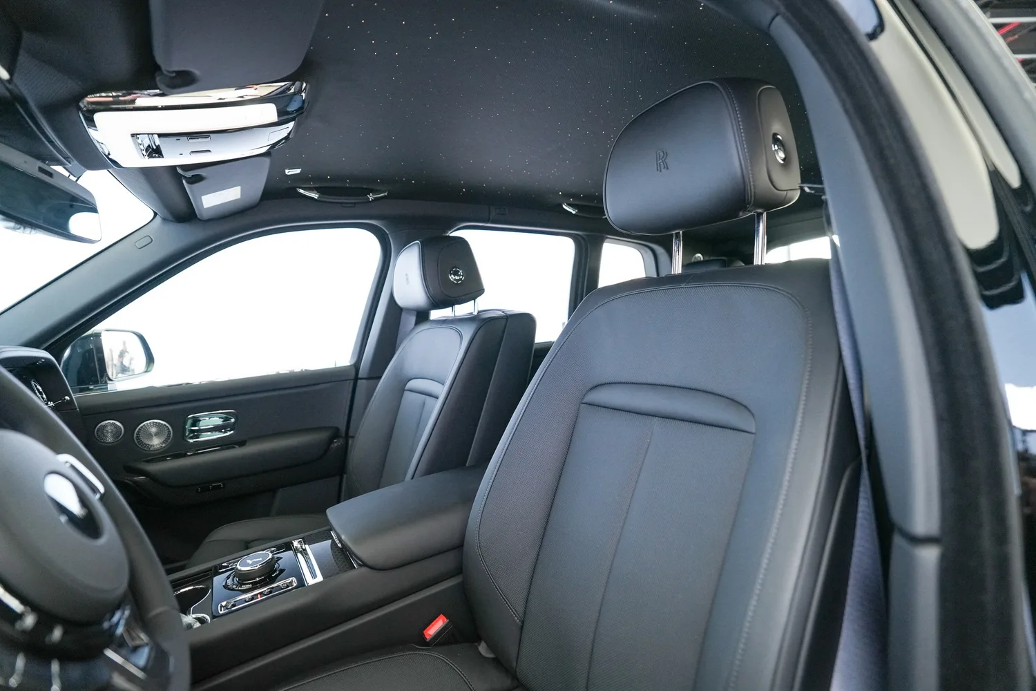 2025 Rolls-Royce Cullinan Series II Black Badge, 9/16